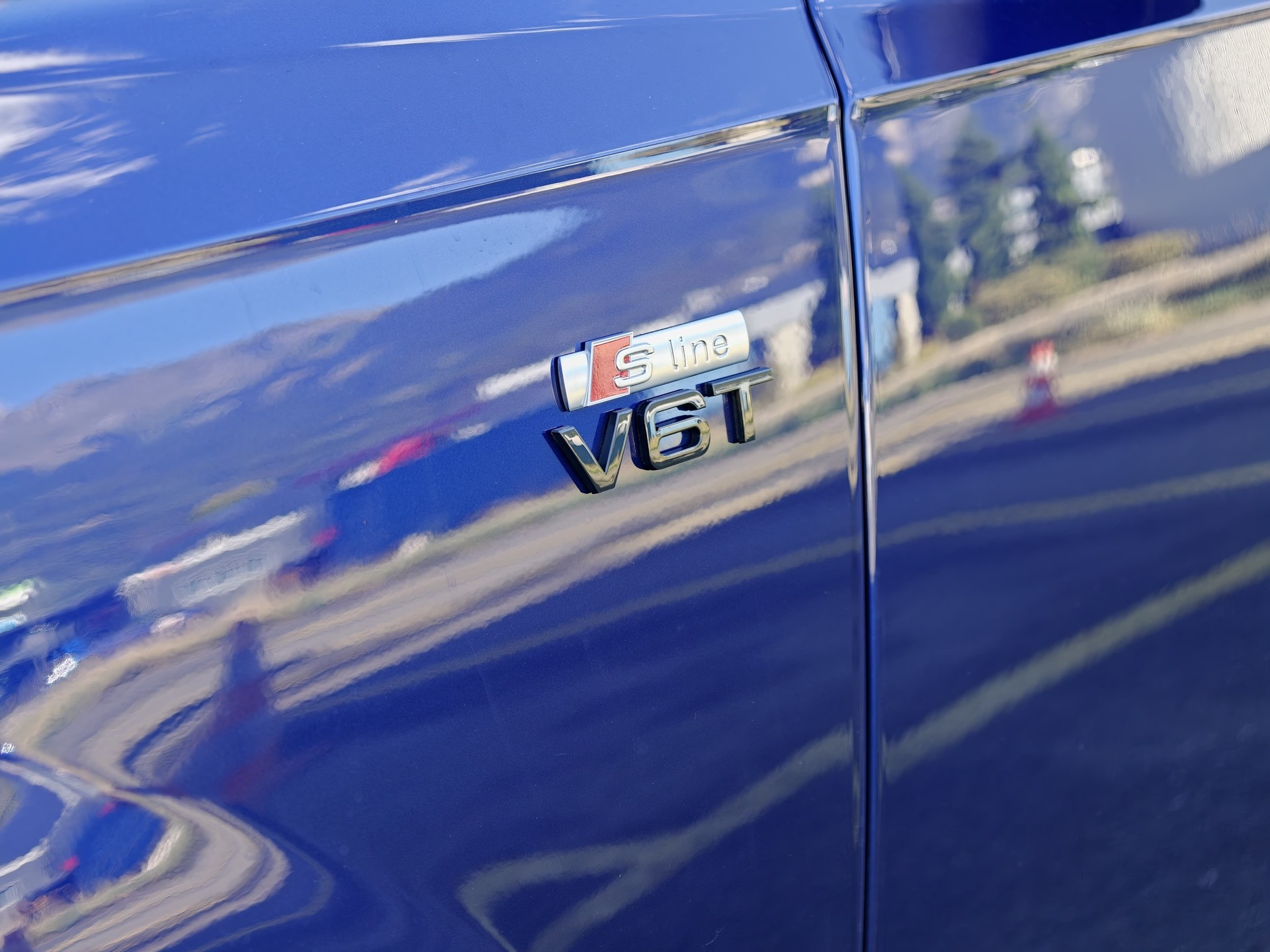 AUDI Q7 50 TDI quattro S Line tiptronic-image-6