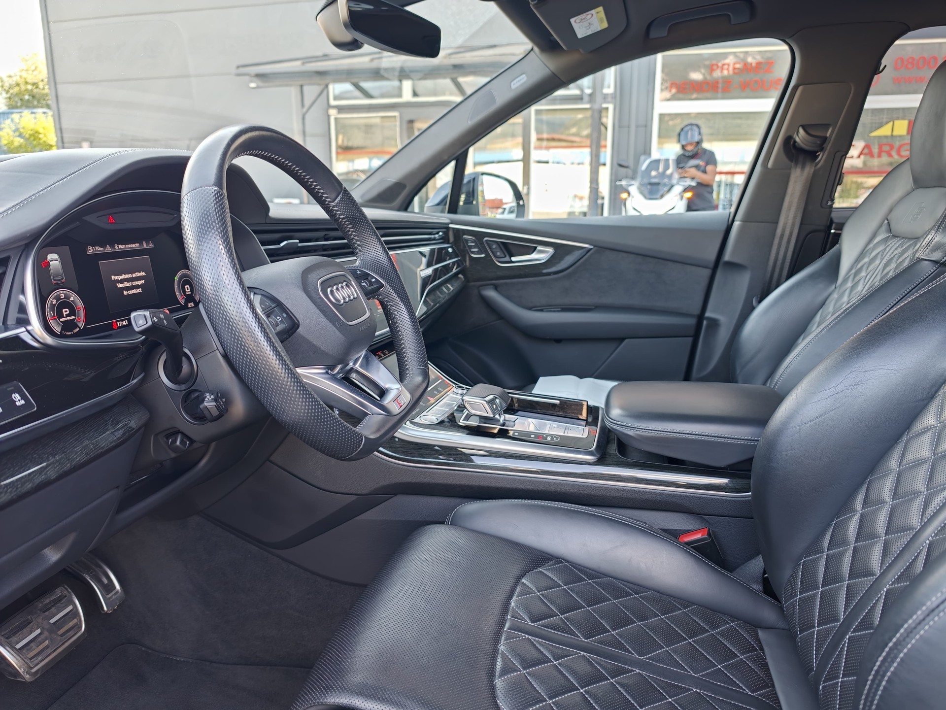 AUDI Q7 50 TDI quattro S Line tiptronic-image-8