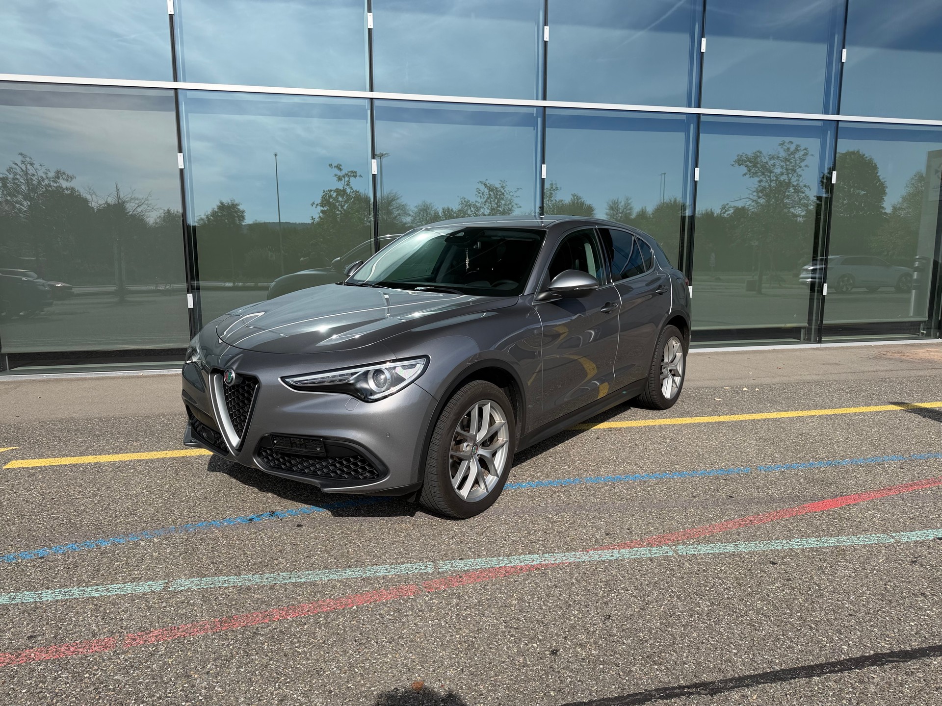 ALFA ROMEO Stelvio 2.0 FIRST EDITION 280 PS - Q4 Automatic - Ausstattung - Rückfahrk.-image-2