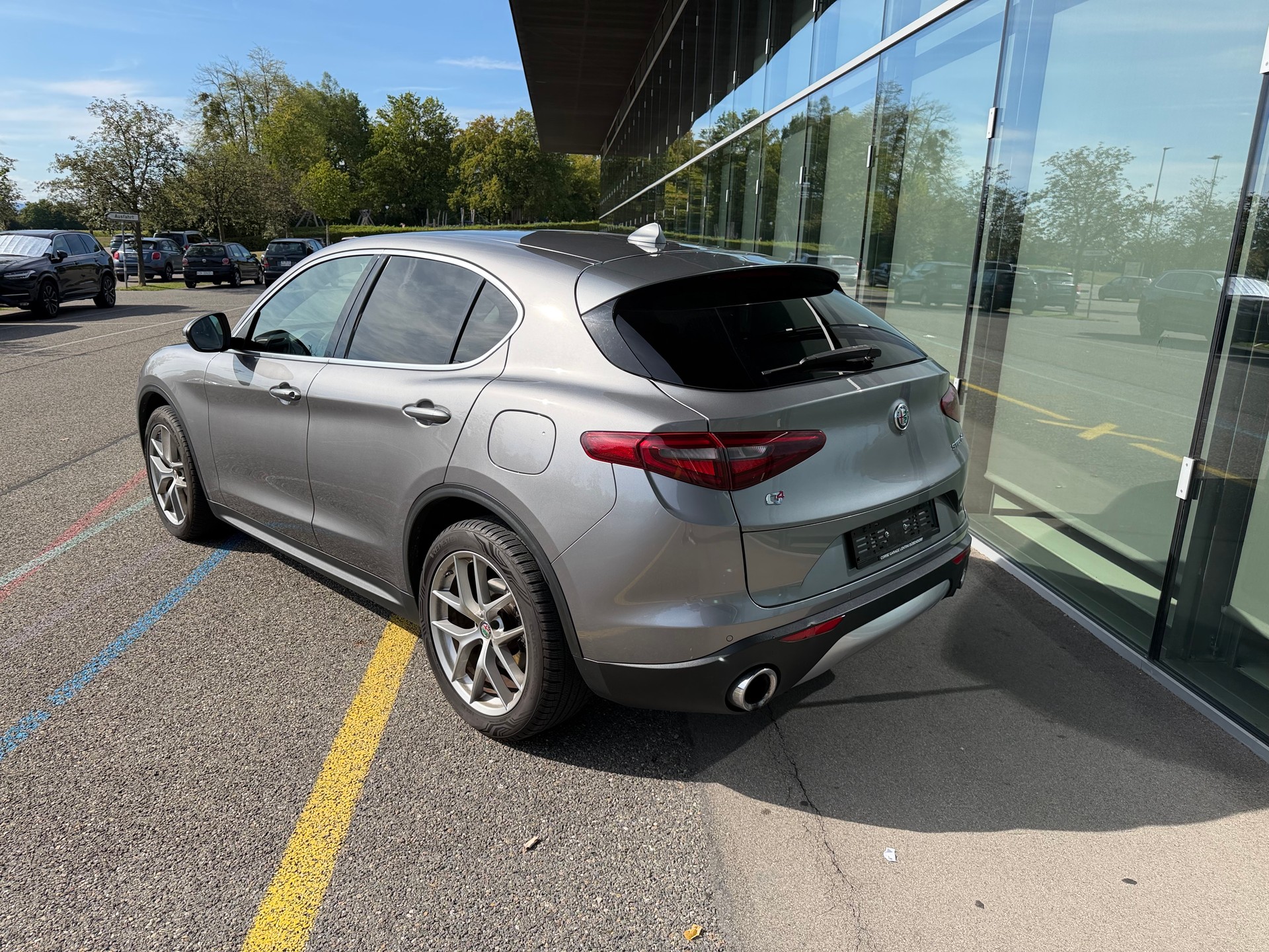 ALFA ROMEO Stelvio 2.0 FIRST EDITION 280 PS - Q4 Automatic - Ausstattung - Rückfahrk.-image-5