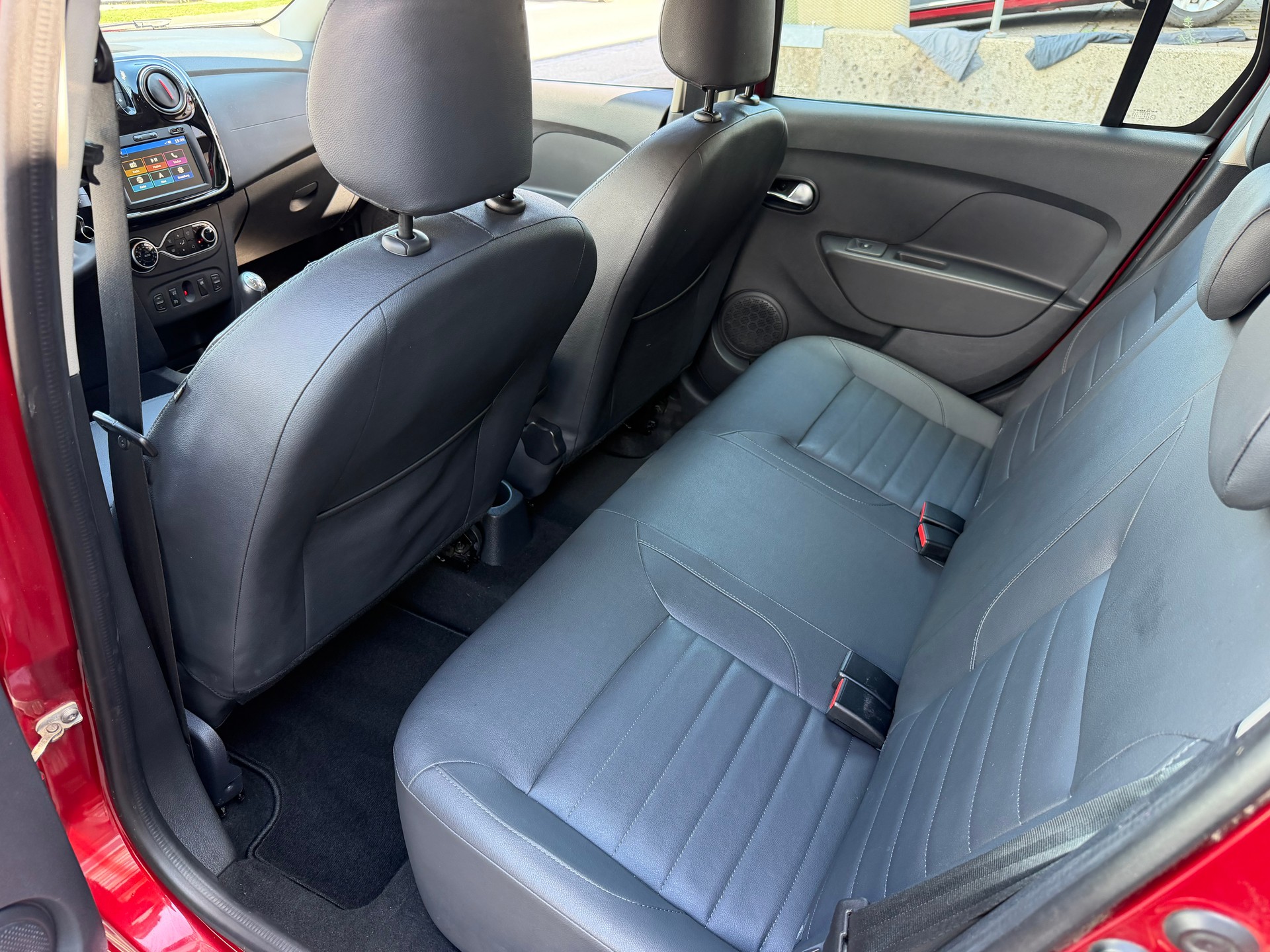 DACIA Logan MCV 0.9 Ultimate+++FRISCH AB MFK+++-image-8