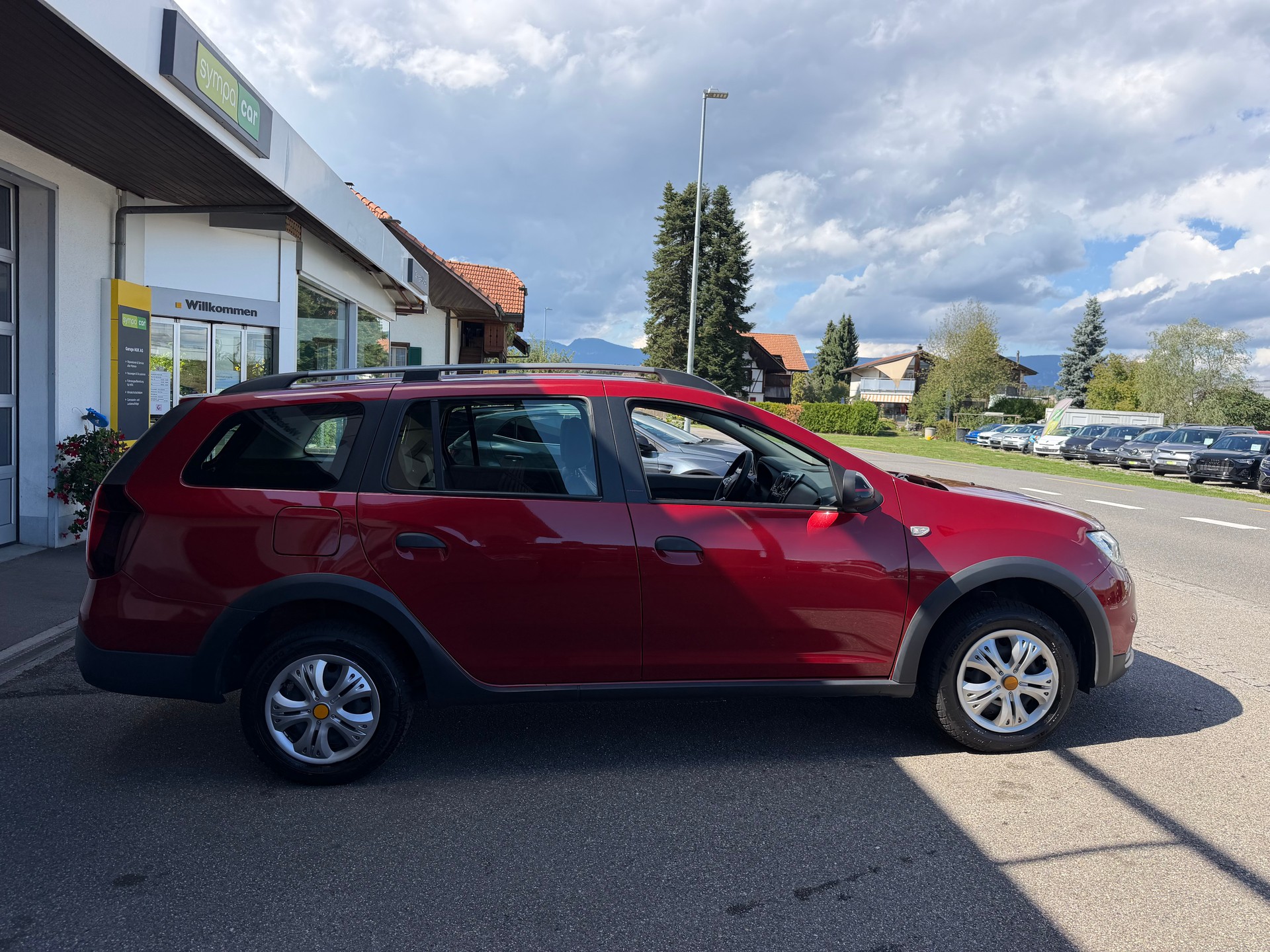 DACIA Logan MCV 0.9 Ultimate+++FRISCH AB MFK+++-image-3