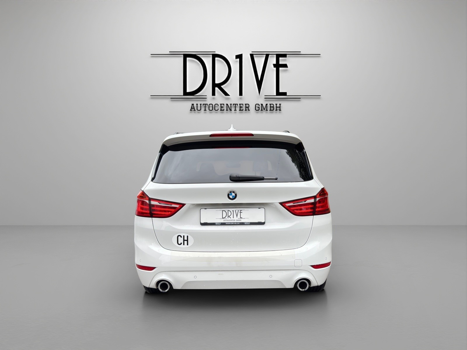 BMW 218d xDrive Gran Tourer Steptronic-image-5