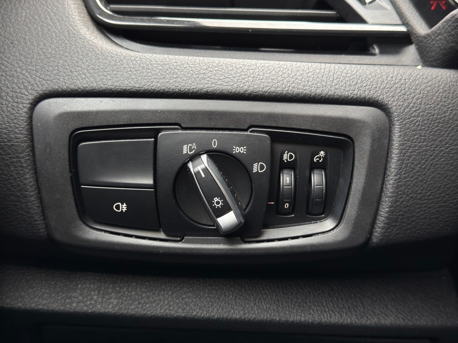 BMW 218d xDrive Gran Tourer Steptronic-image-20