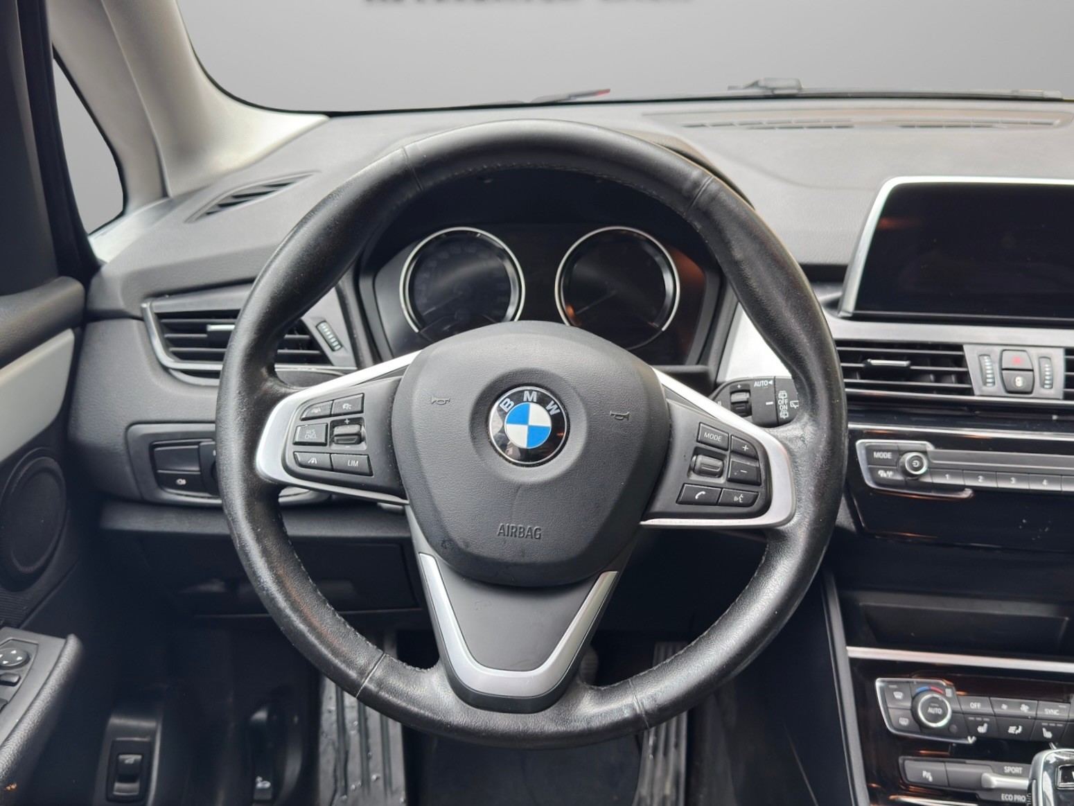 BMW 218d xDrive Gran Tourer Steptronic-image-9
