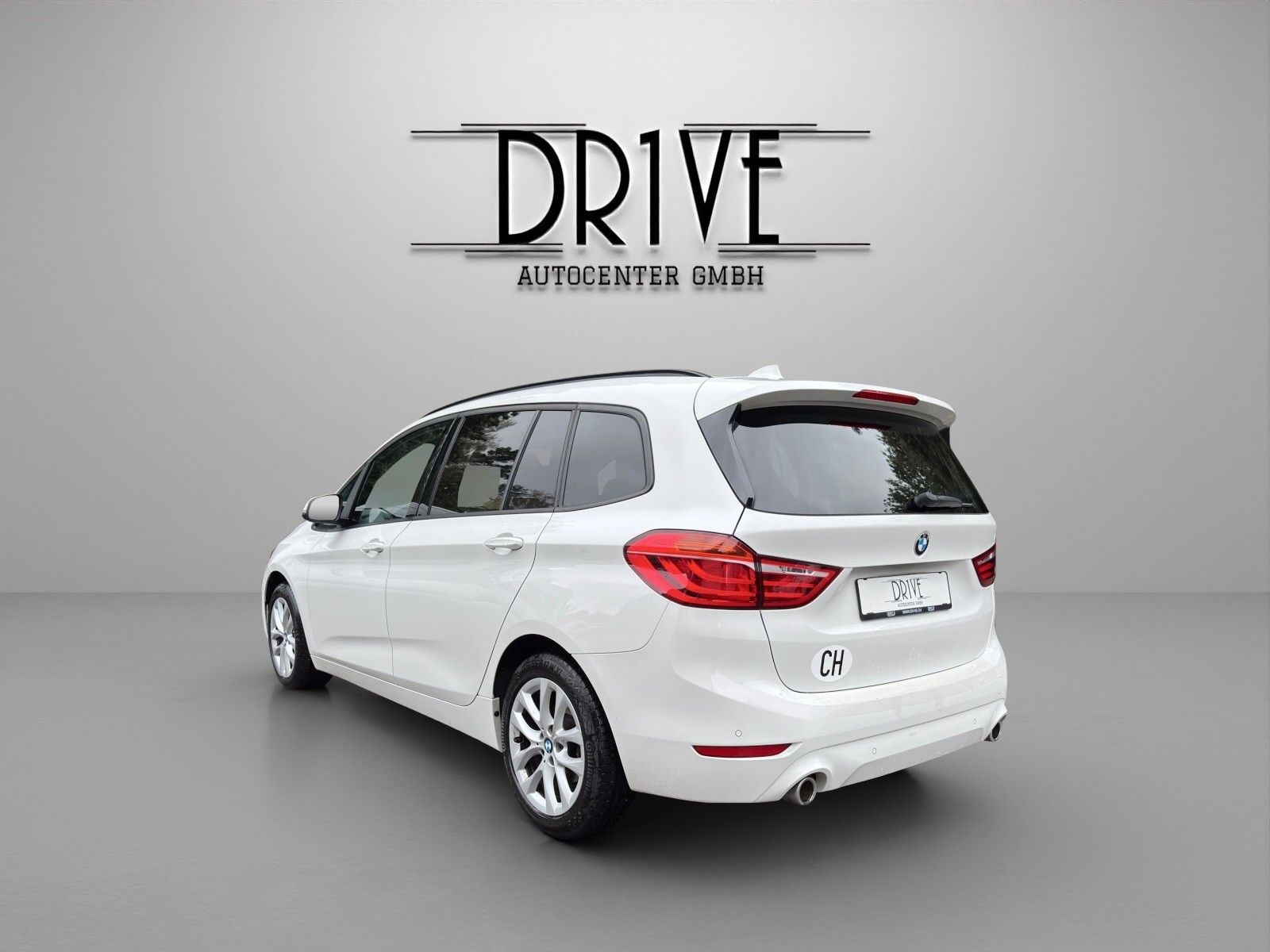 BMW 218d xDrive Gran Tourer Steptronic-image-6