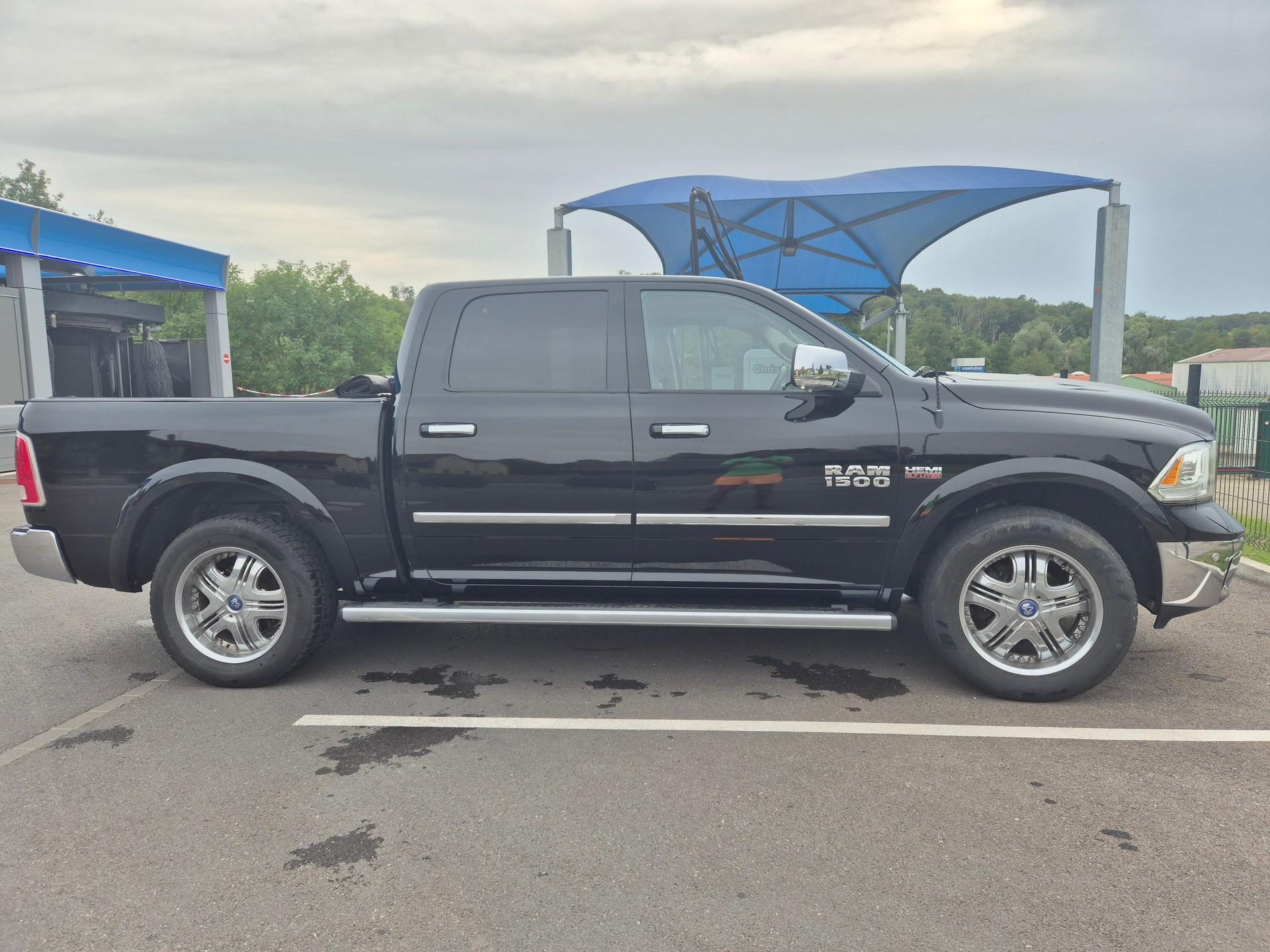 DODGE Ram 1500-image-3