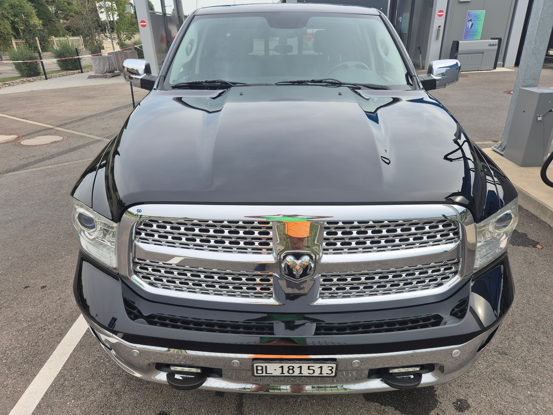 DODGE Ram 1500-image-0