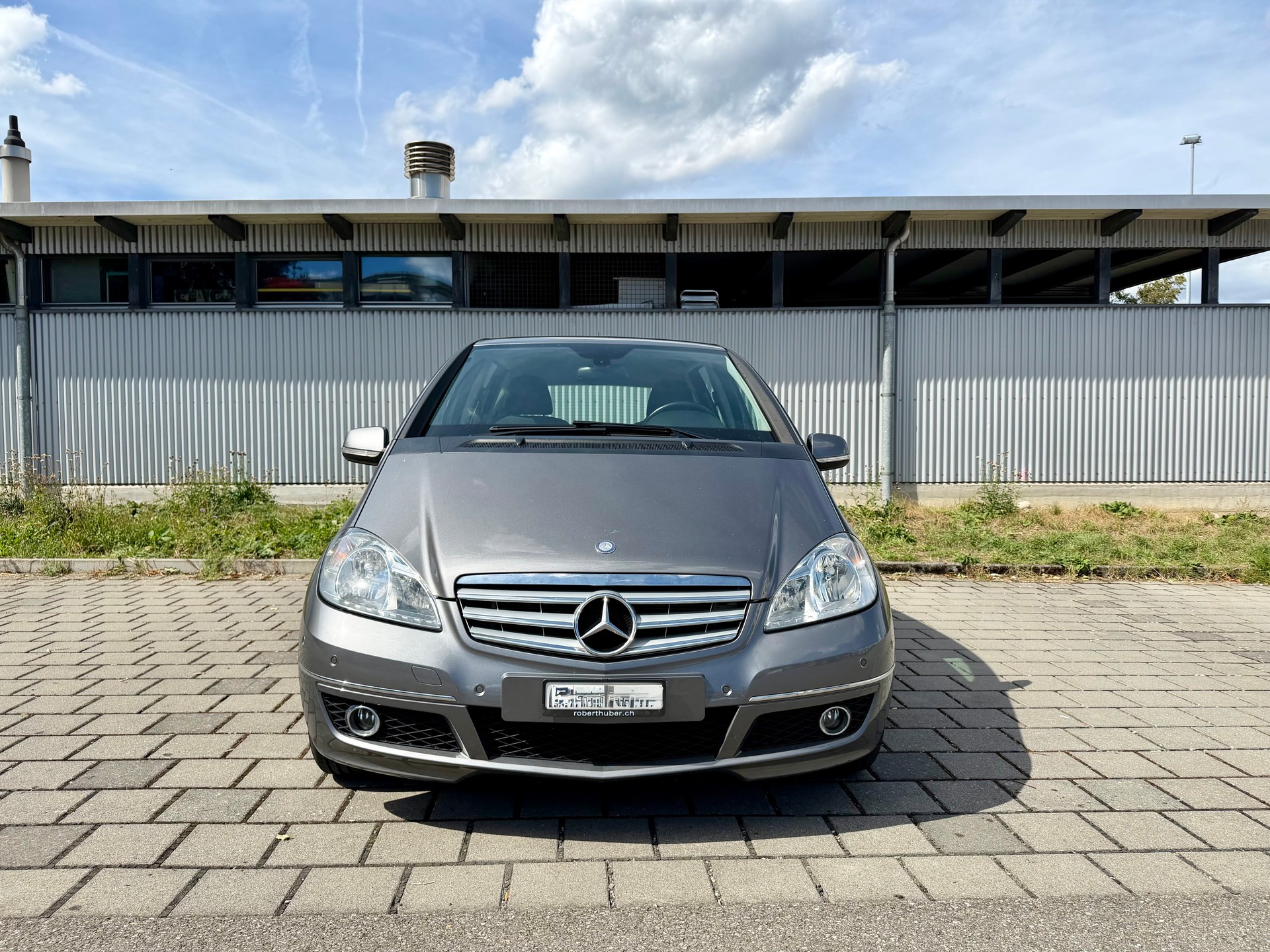 MERCEDES-BENZ A 180 Classic-image-3