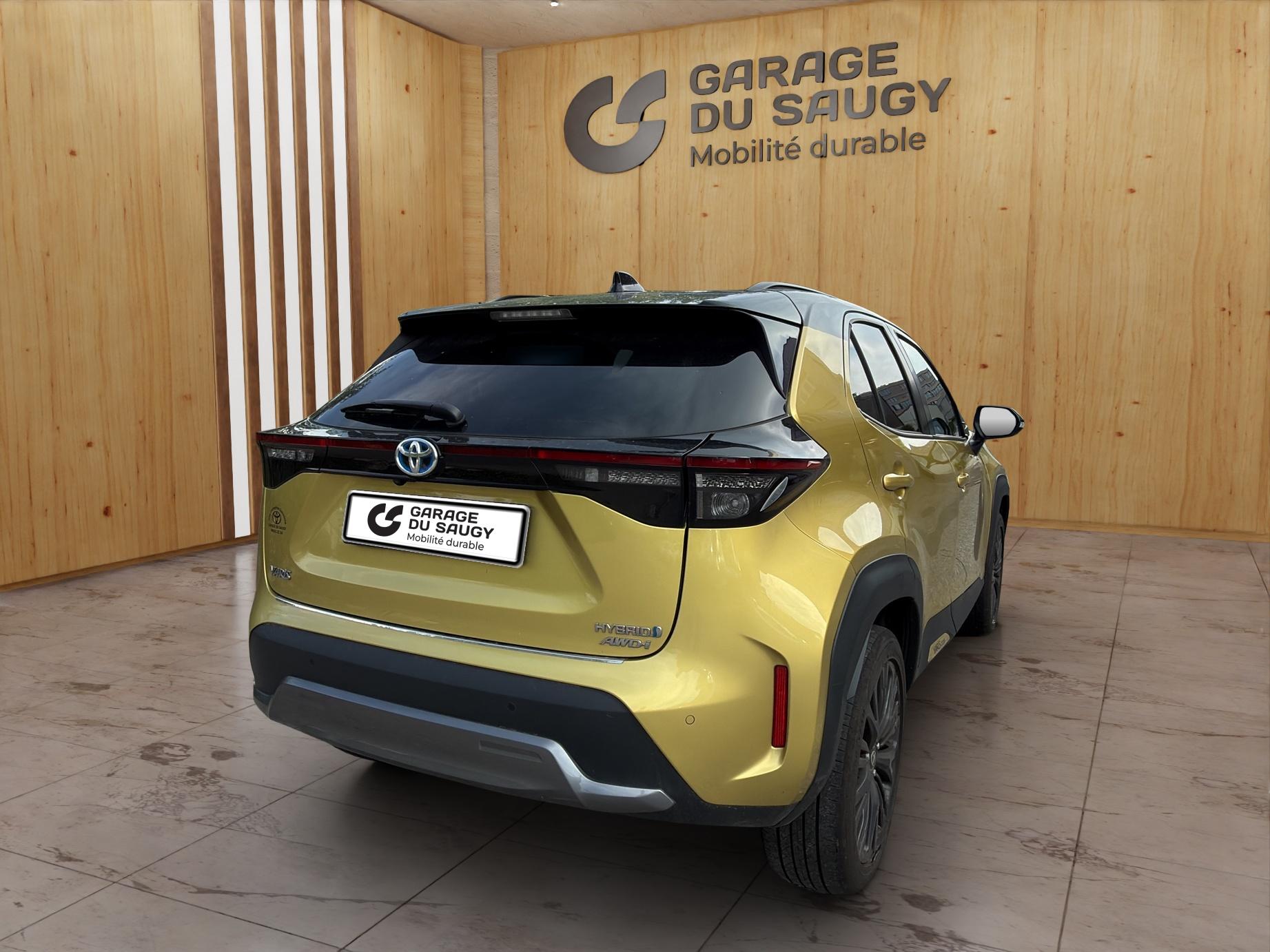 TOYOTA Yaris Cross 1.5 VVT-i HSD Adventure AWD-i-image-5