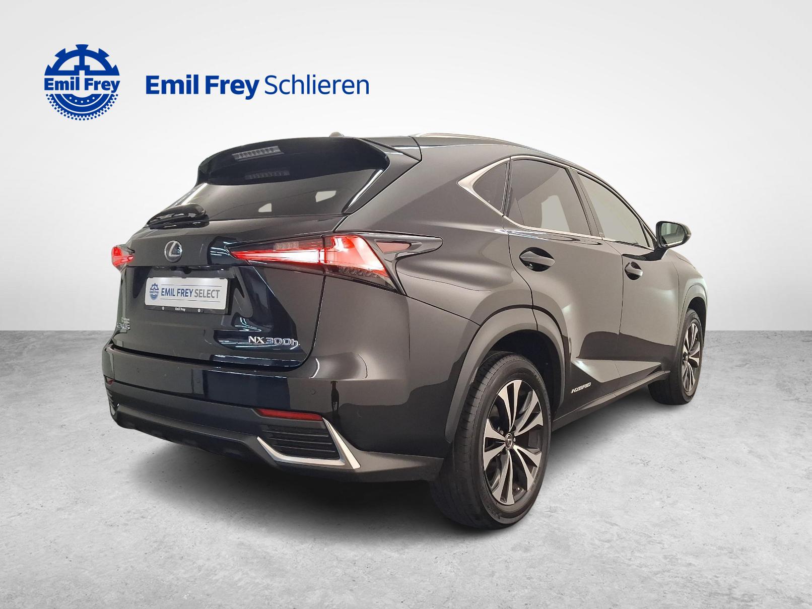 LEXUS NX 300h Special Edition-image-4