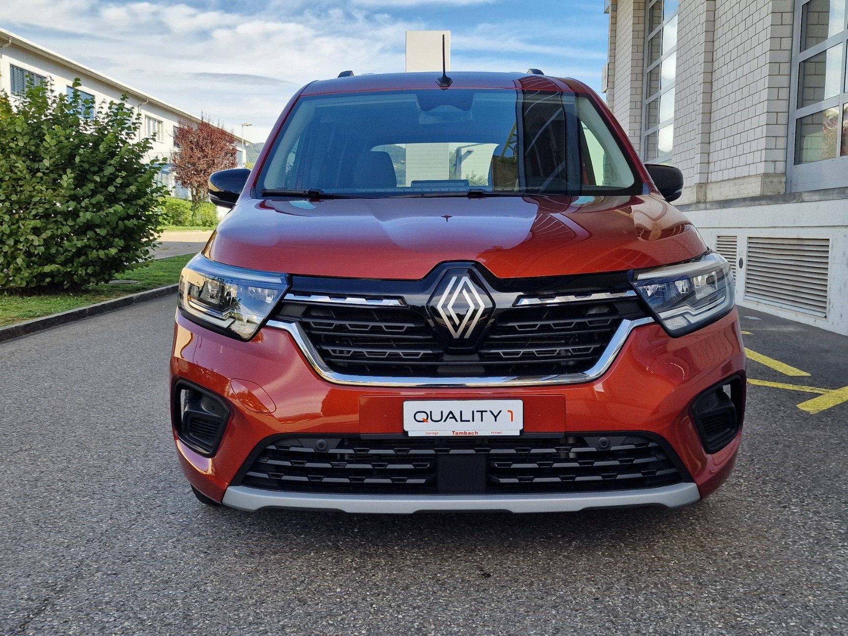 RENAULT Kangoo 1.5 dCi EDC-image-2