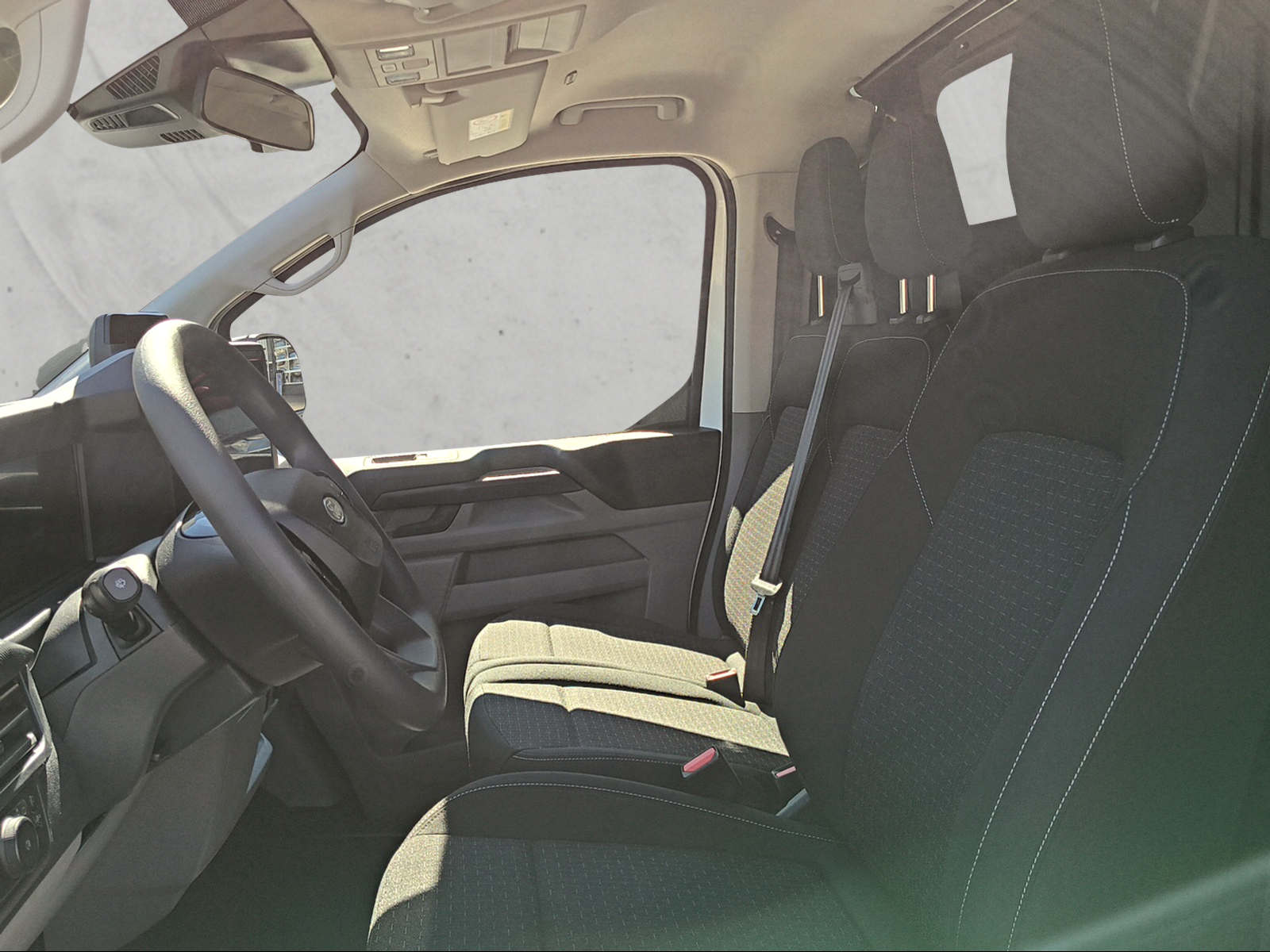 FORD Transit Custom Van 320 L1 2.0 EcoBlue 136 Trend 4x4-image-12
