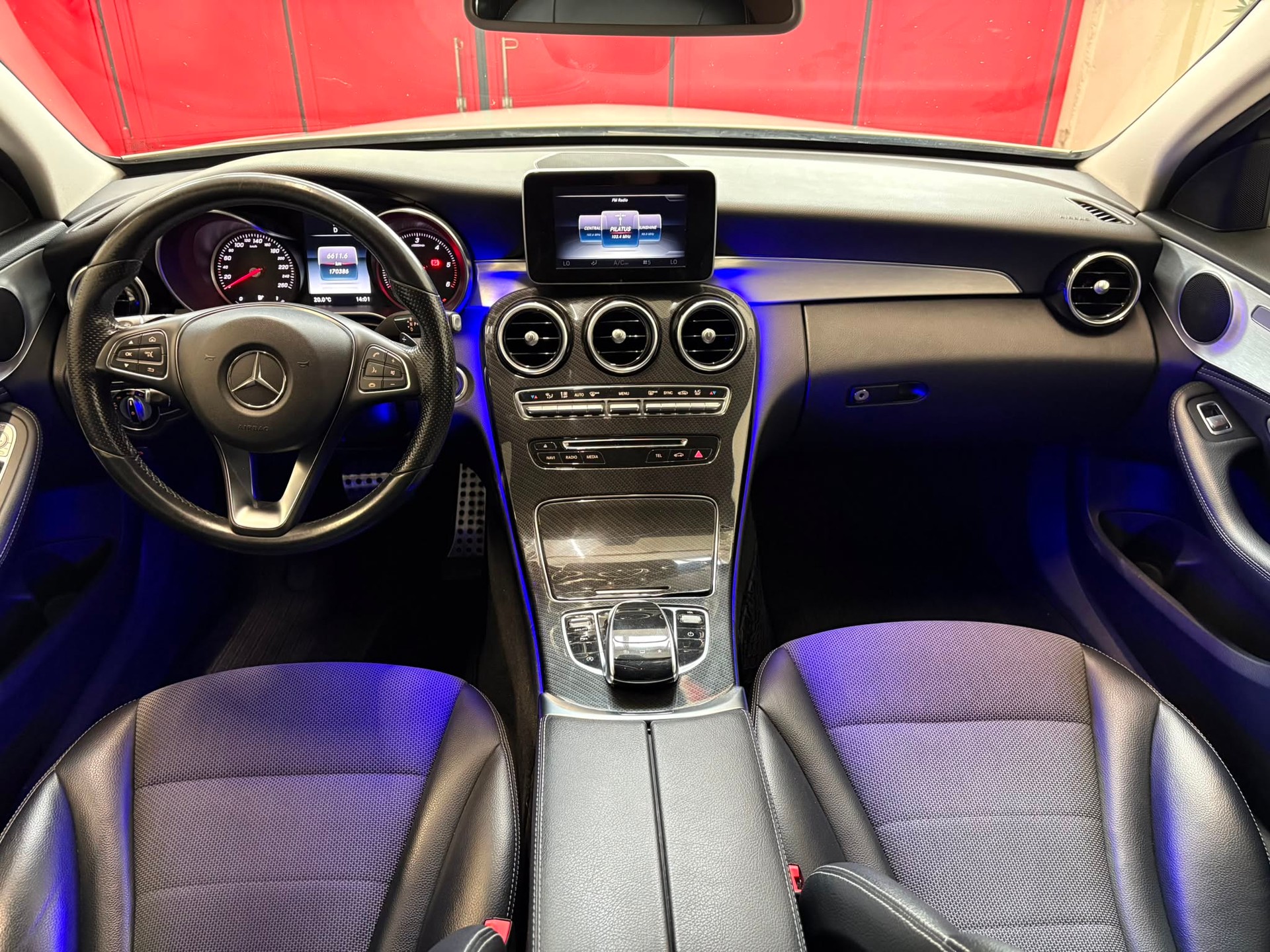 MERCEDES-BENZ C 250 BlueTEC Avantgarde 4Matic 7G-Tronic-image-8