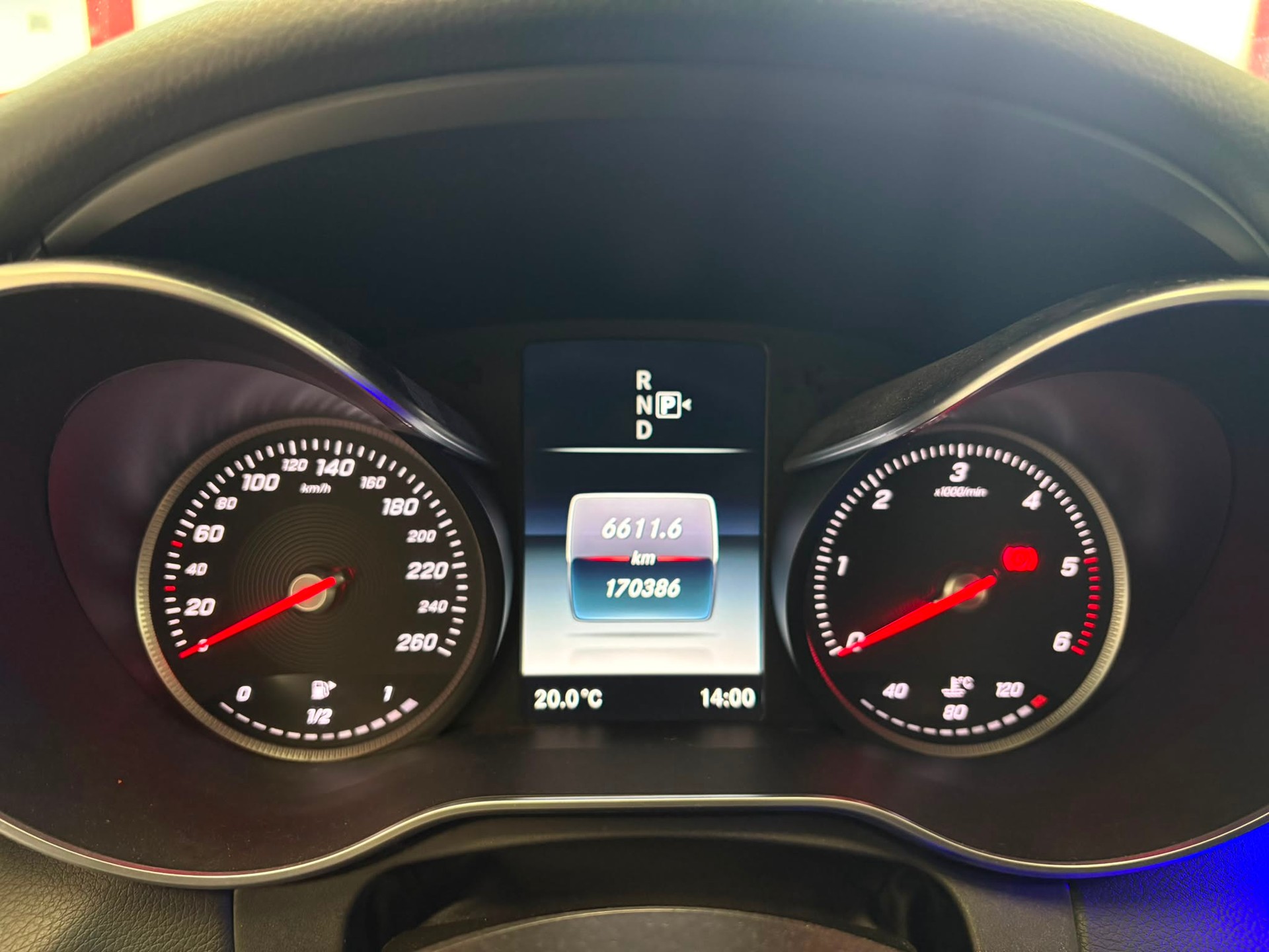 MERCEDES-BENZ C 250 BlueTEC Avantgarde 4Matic 7G-Tronic-image-7