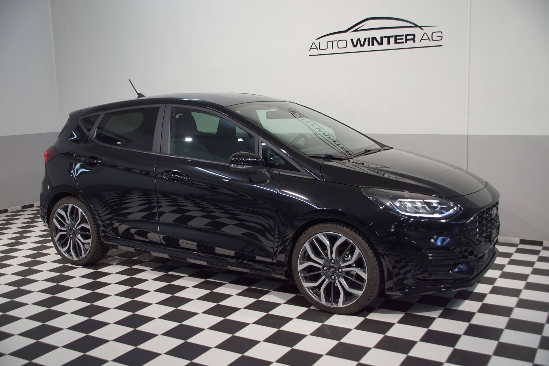 FORD Fiesta 1.0 SCTi MHEV ST-Line-showroom-element-3