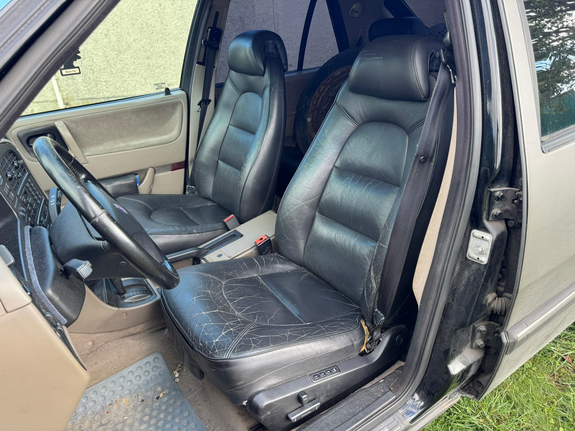 SAAB 9000 CS 2.3 t.16 Swiss Ed-image-12