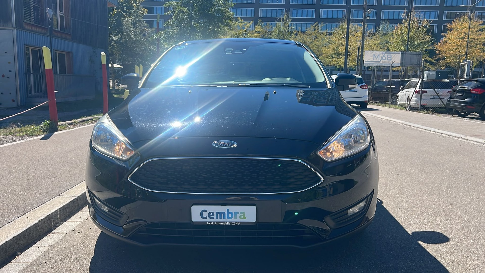 FORD Focus 1.5 TDCi Carving PowerShift-image-1