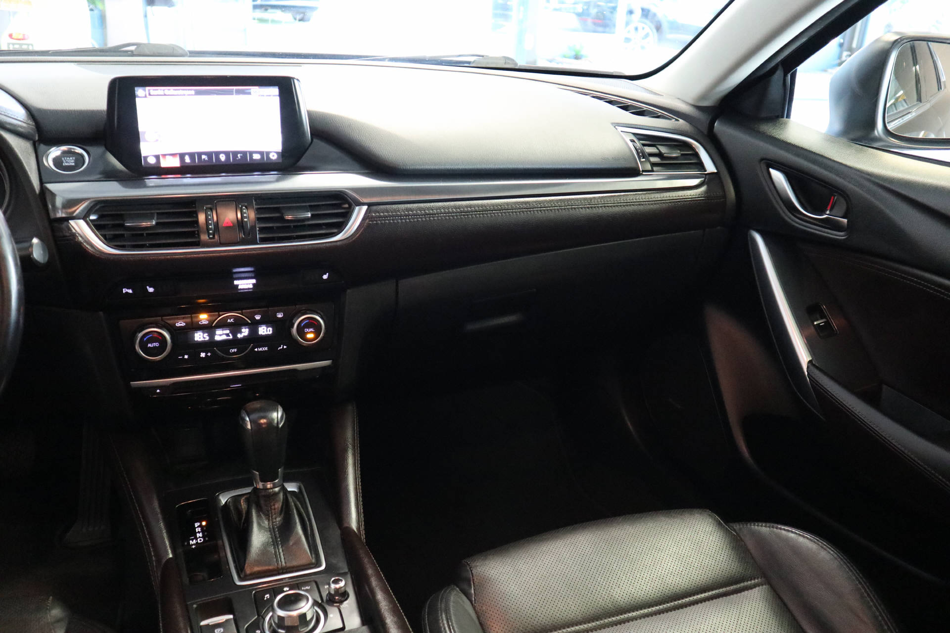 MAZDA 6 Sport Wagon 2.2 D HP Revolution AWD-image-14