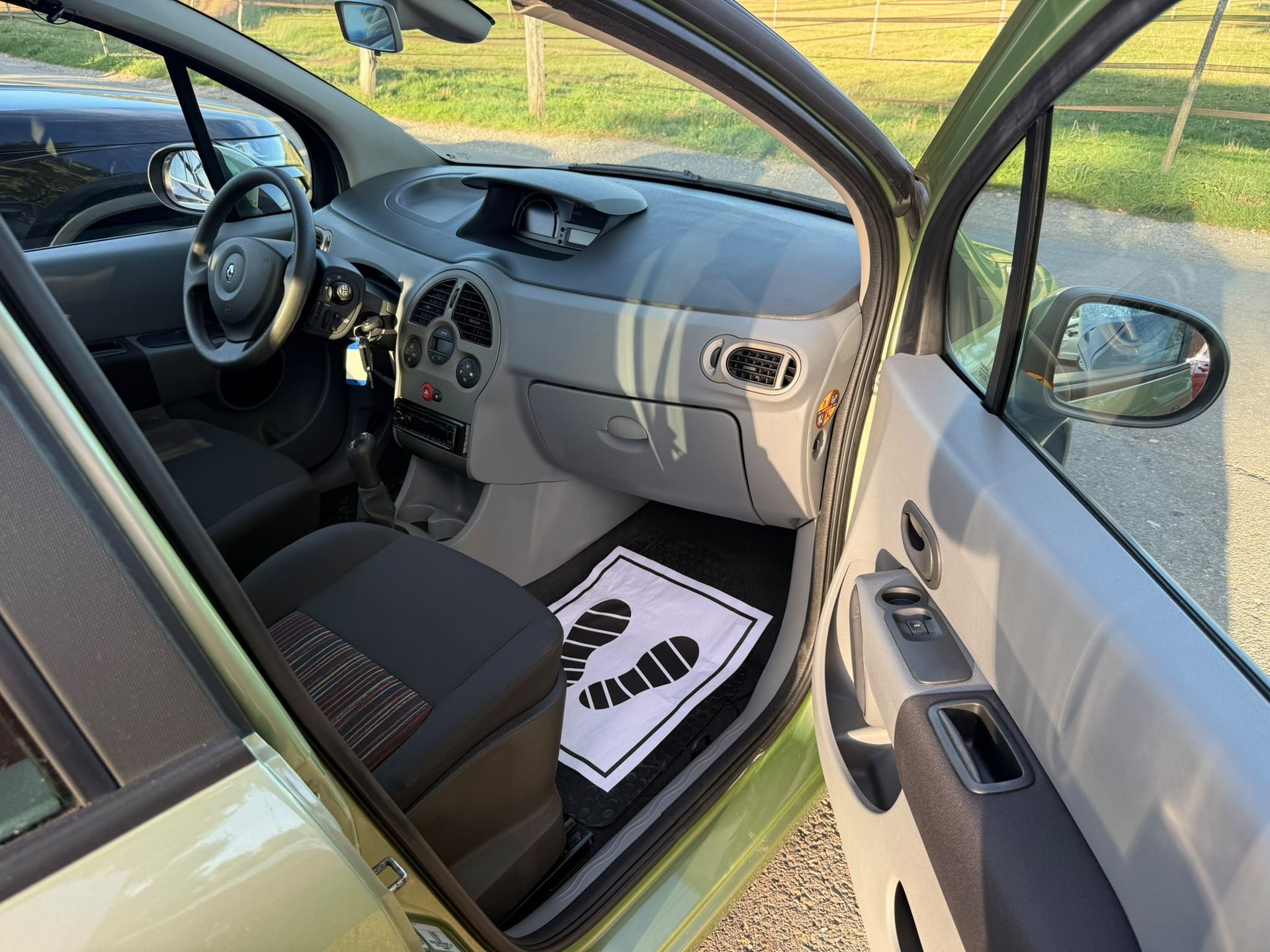 RENAULT Modus 1.5 dCi Expression-image-8