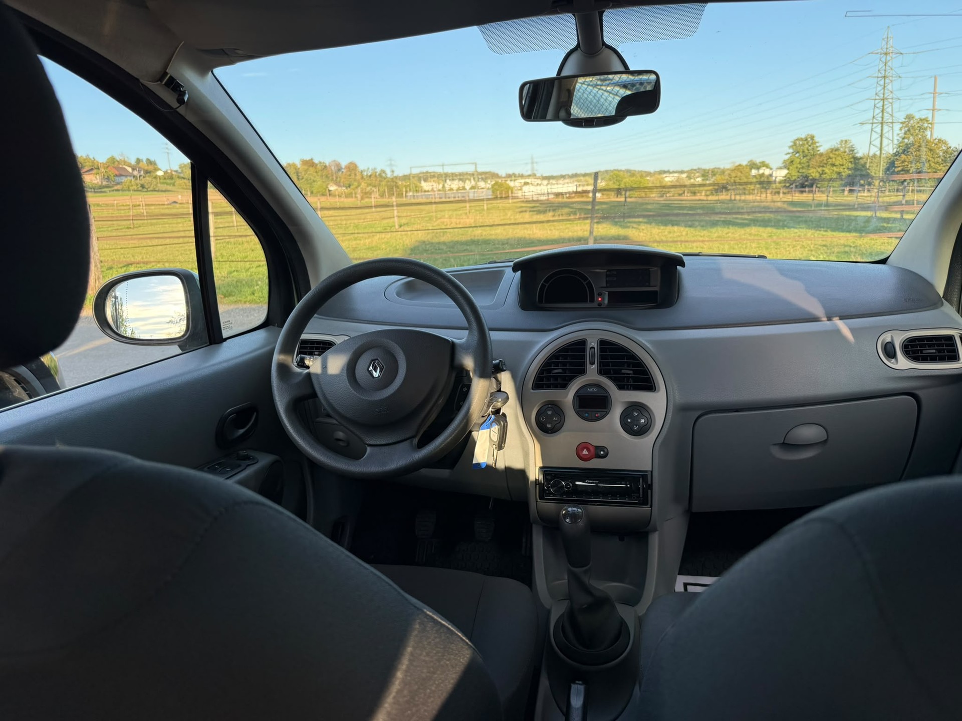 RENAULT Modus 1.5 dCi Expression-image-7