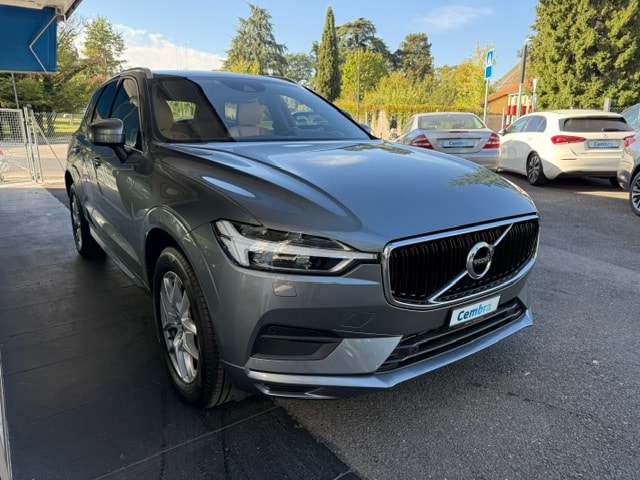 VOLVO XC60 T5 AWD Momentum Geartronic-image-0