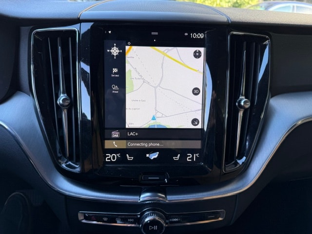 VOLVO XC60 T5 AWD Momentum Geartronic-image-9