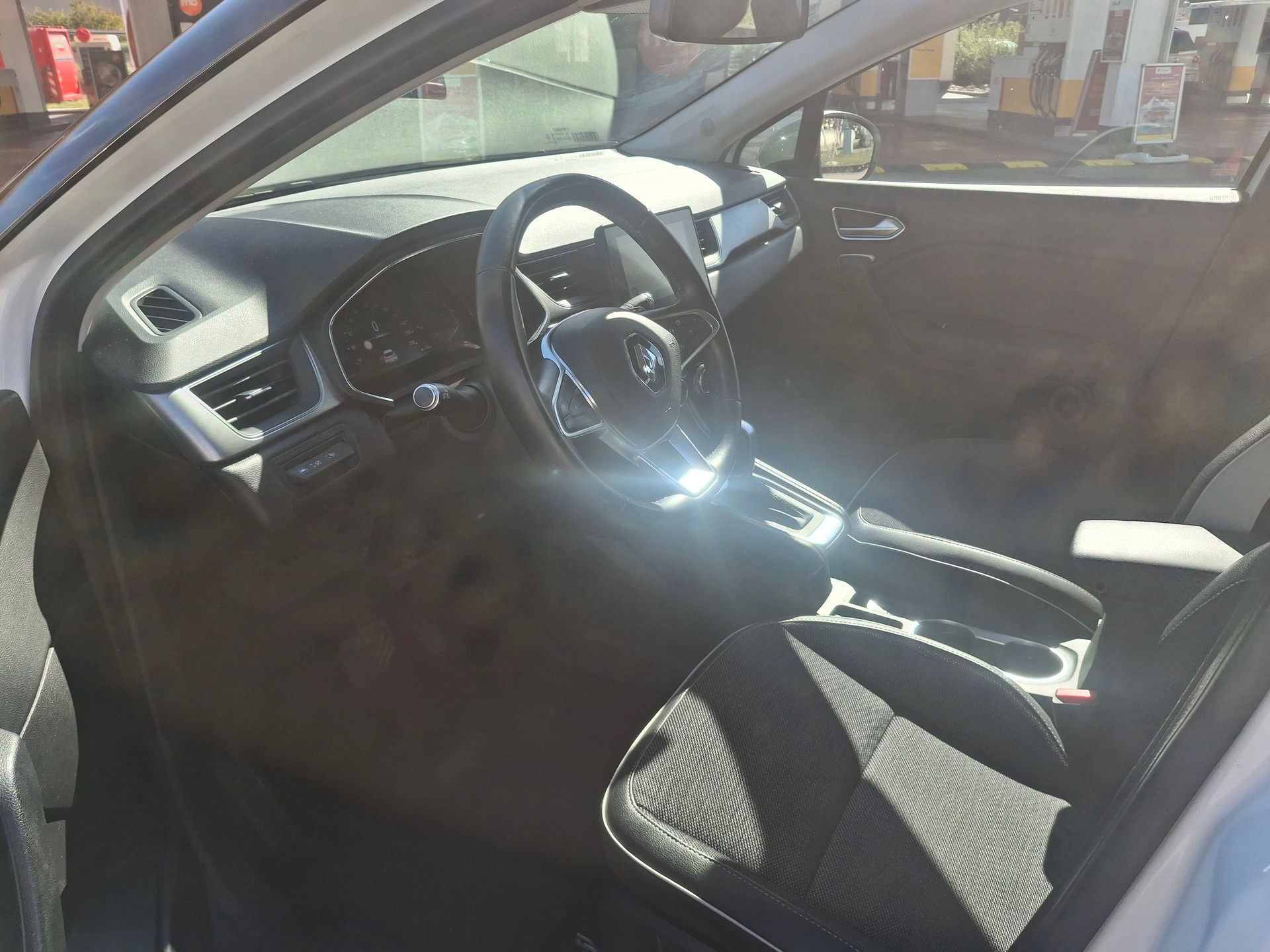 RENAULT Captur 1.3 TCe EDC Intens EDC-image-11