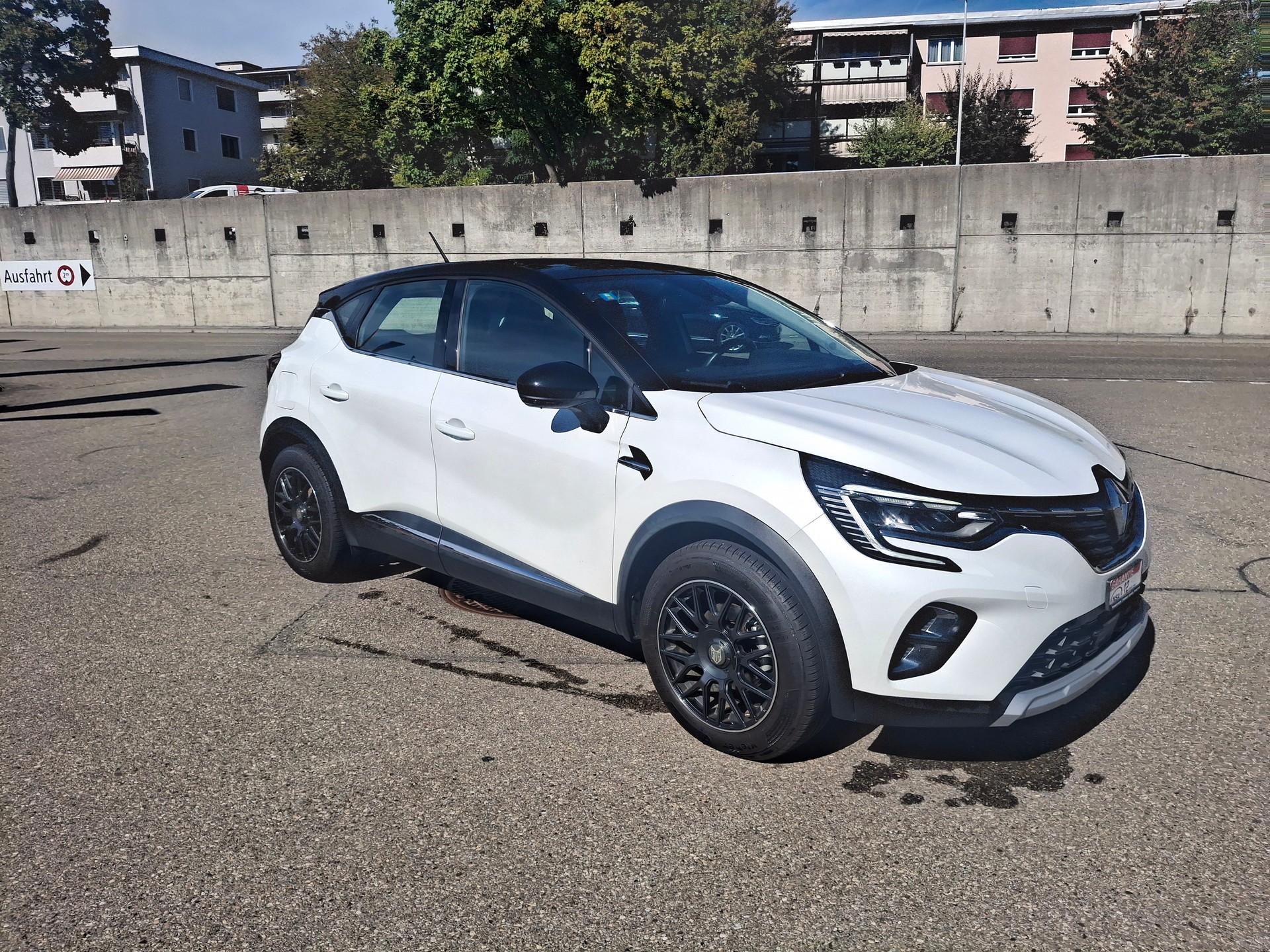 RENAULT Captur 1.3 TCe EDC Intens EDC-image-6
