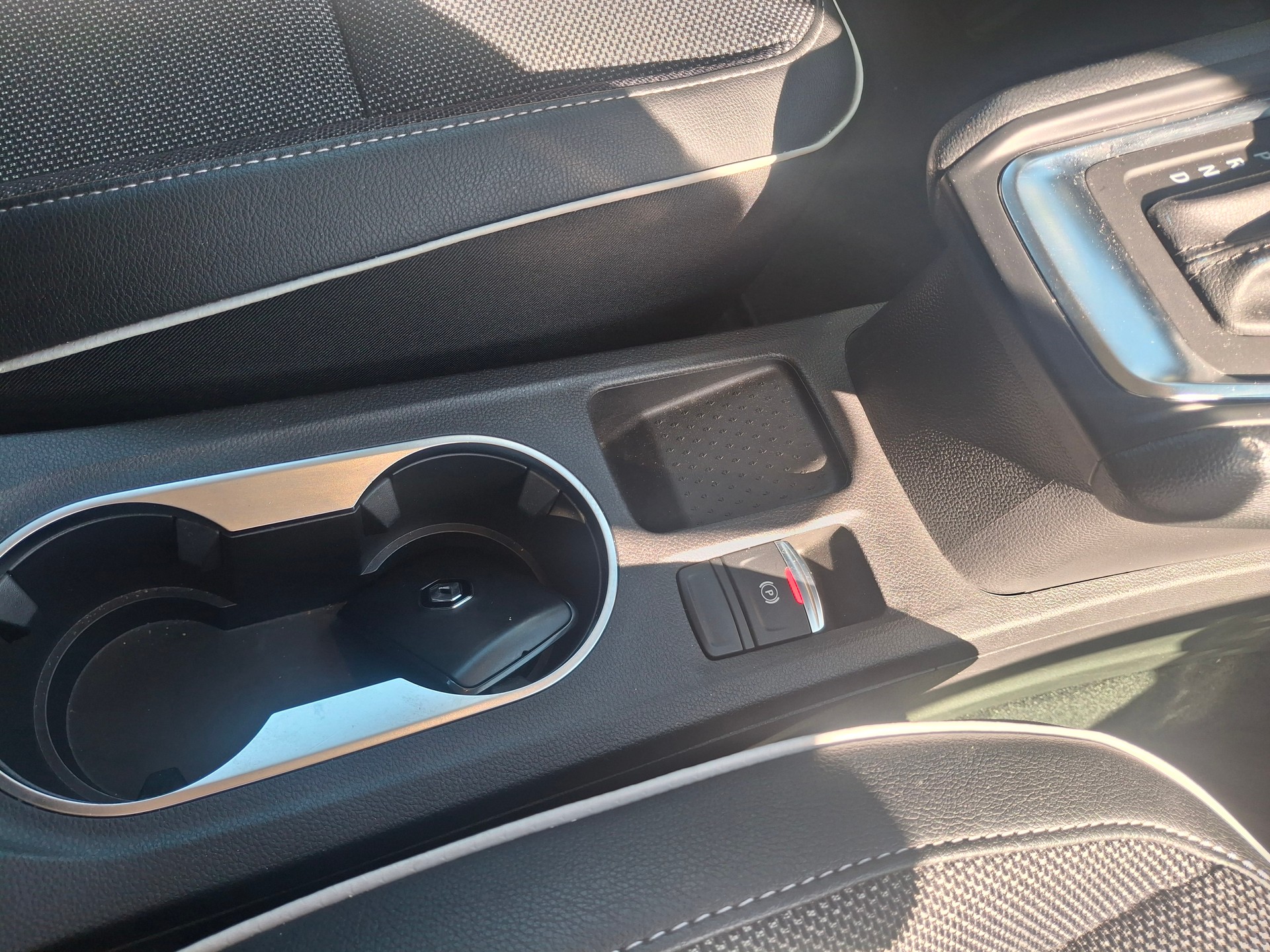 RENAULT Captur 1.3 TCe EDC Intens EDC-image-21