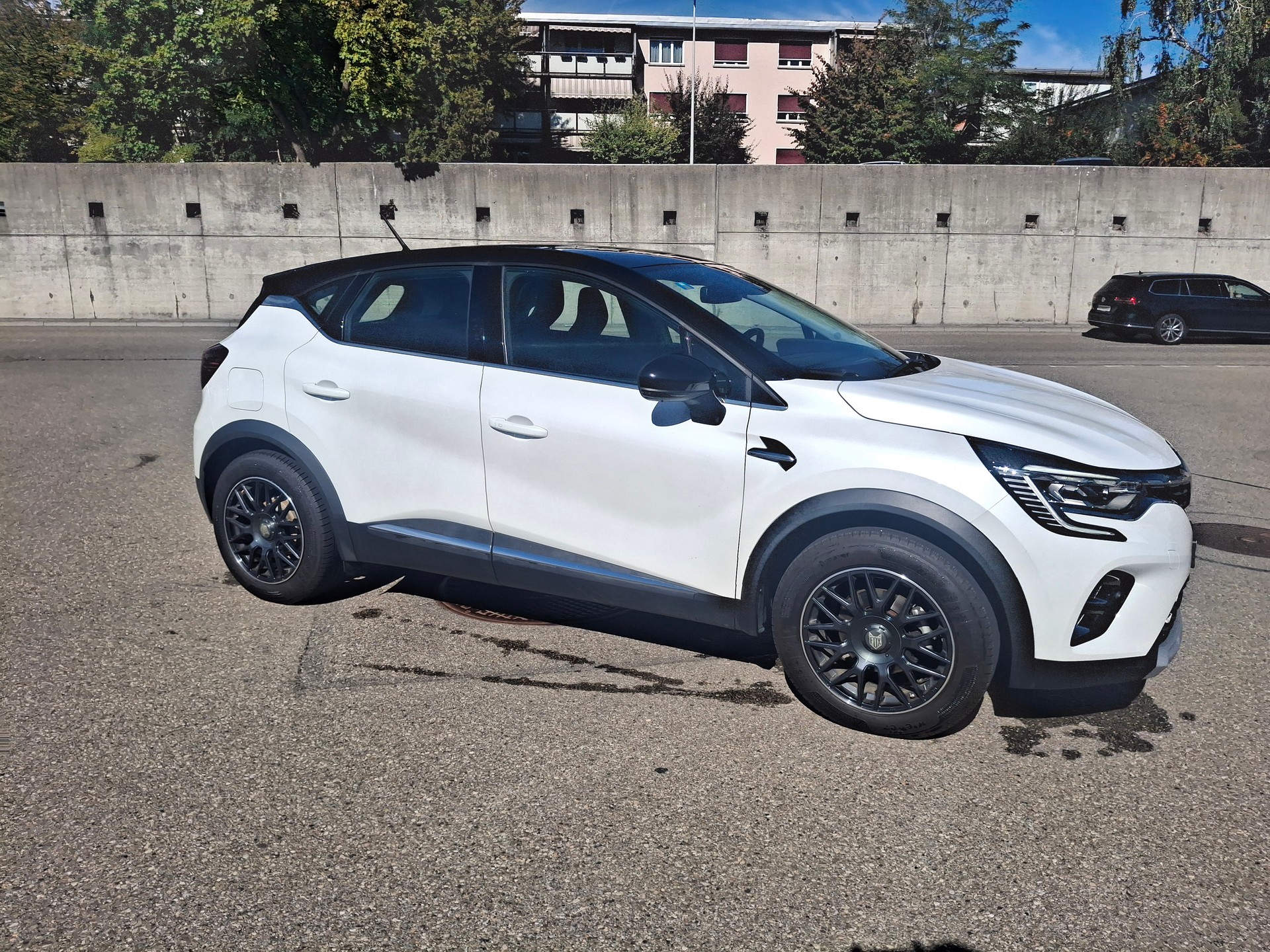 RENAULT Captur 1.3 TCe EDC Intens EDC-image-5