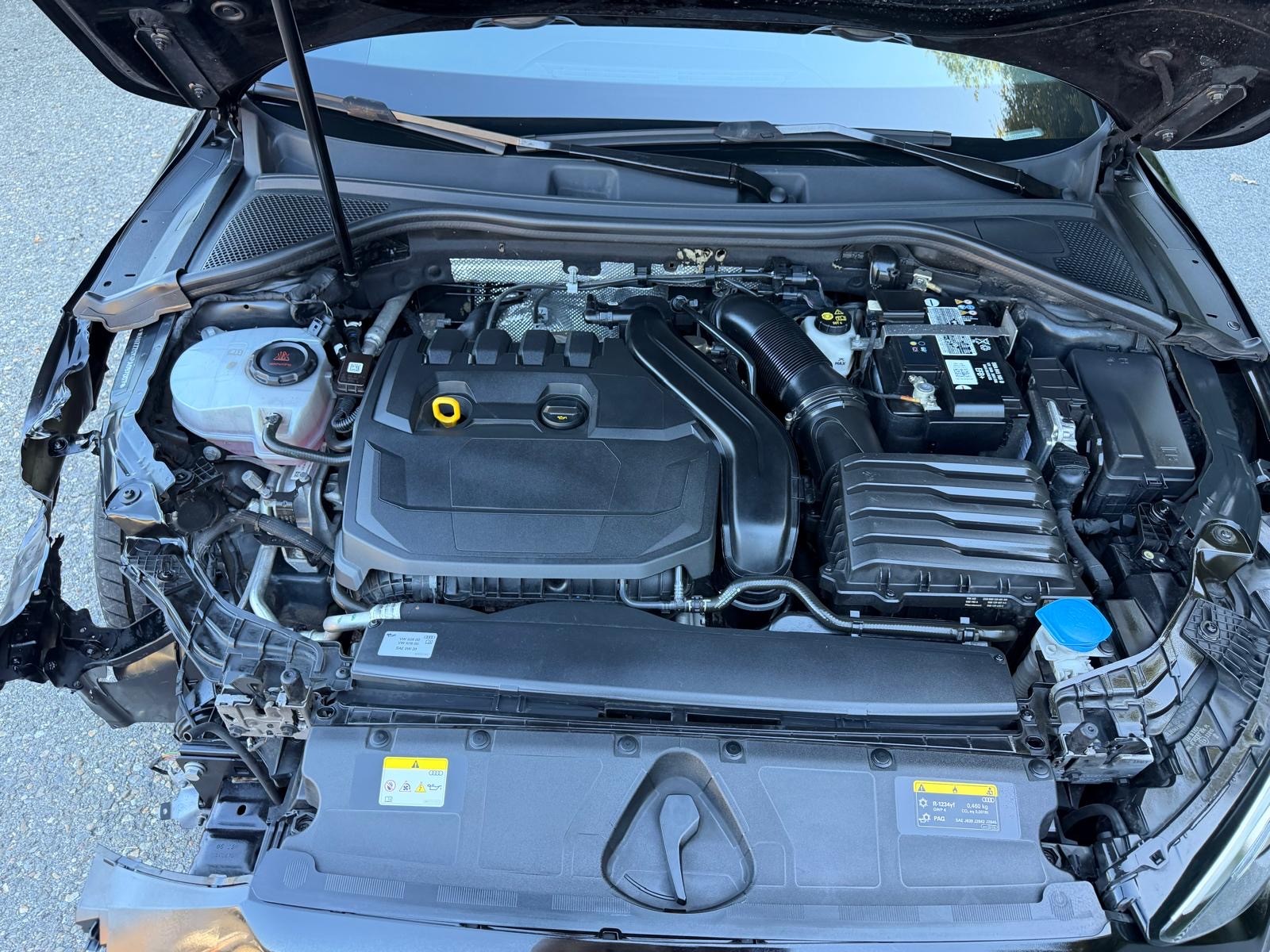 AUDI A3 Limousine 35 TFSI S-Line S-tronic-image-6