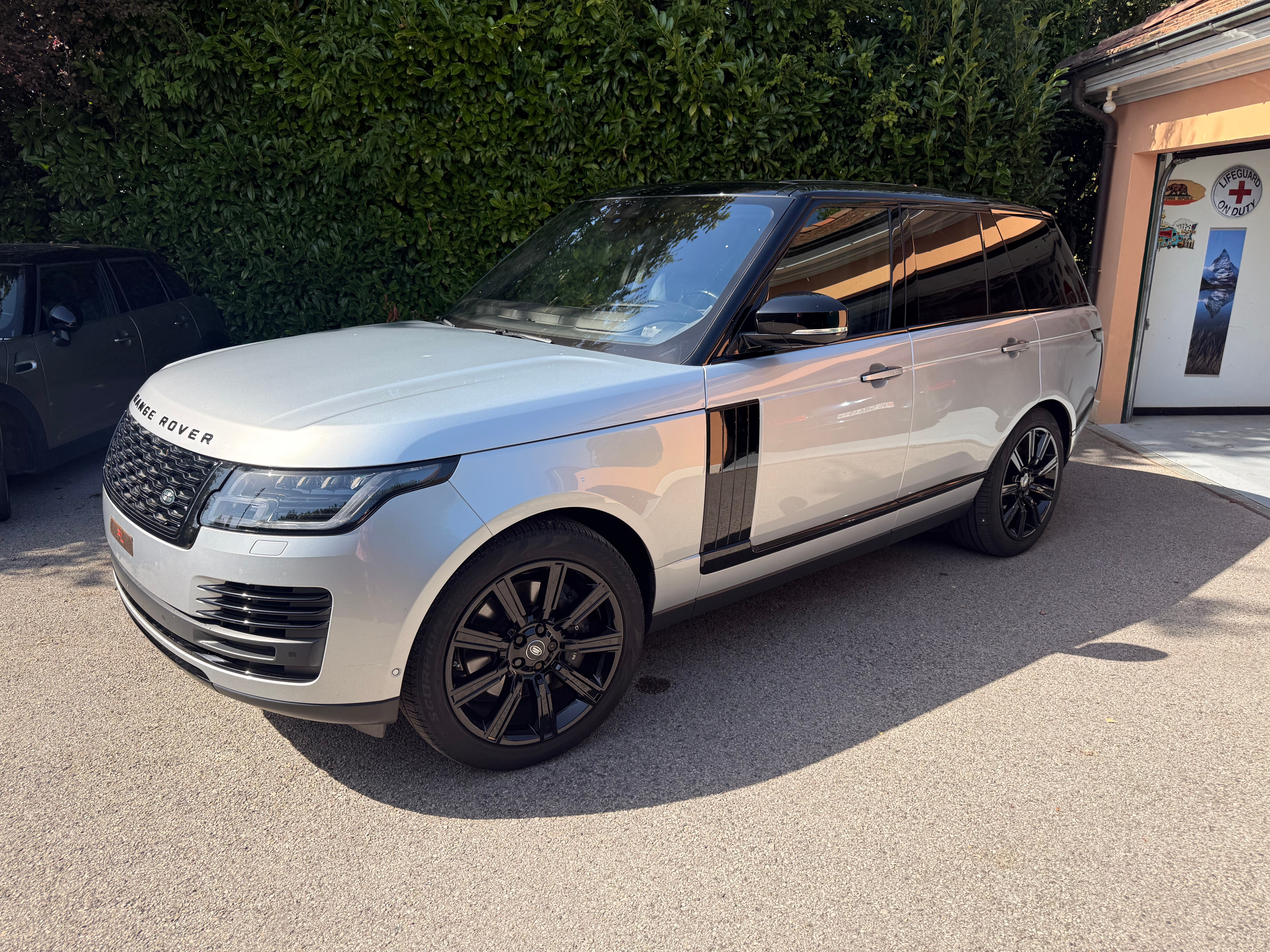 Car photo