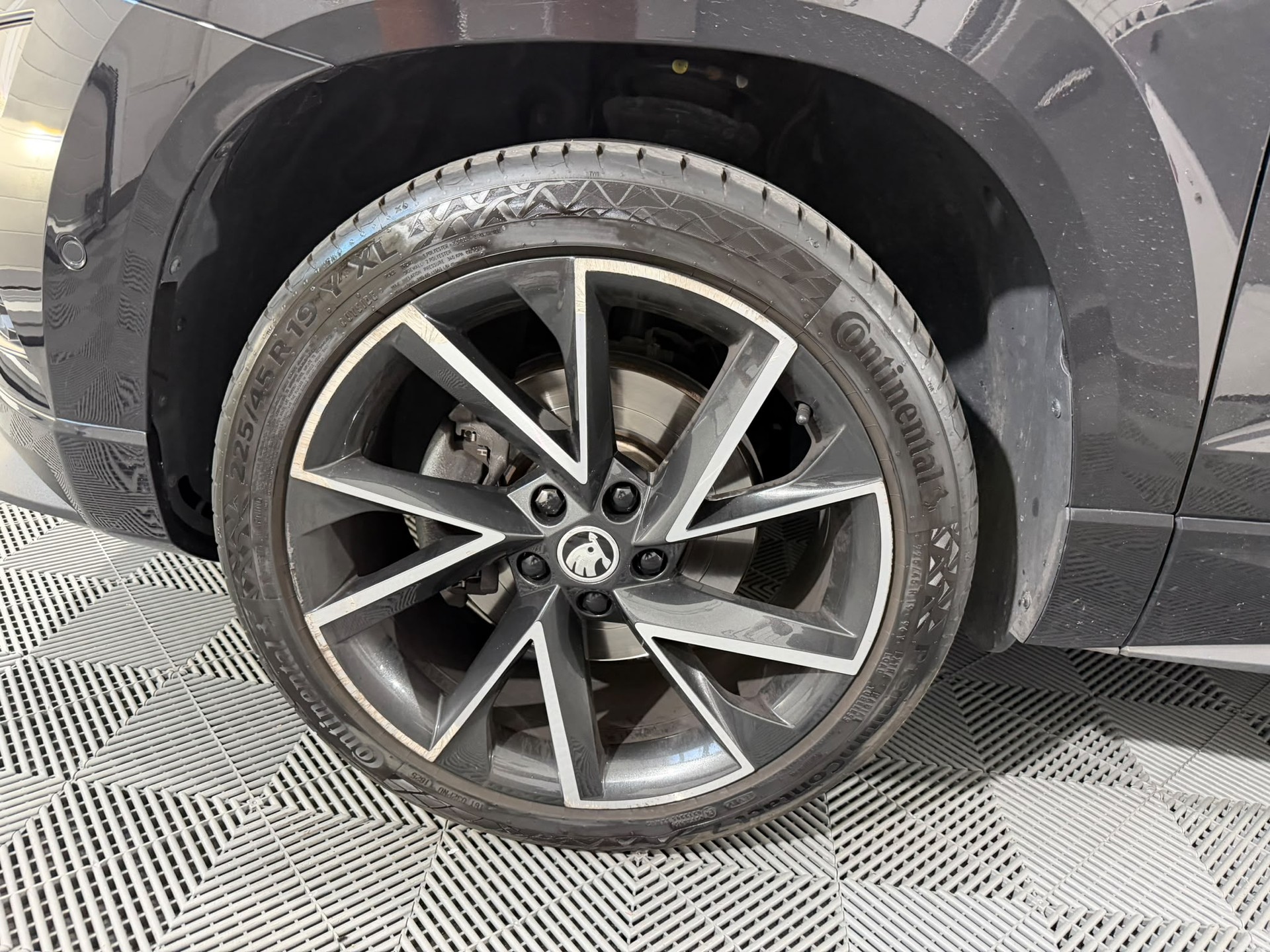 SKODA Karoq 2.0 TSI SportLine 4x4 DSG - Toit ouvrant - Caméra de recul-image-21