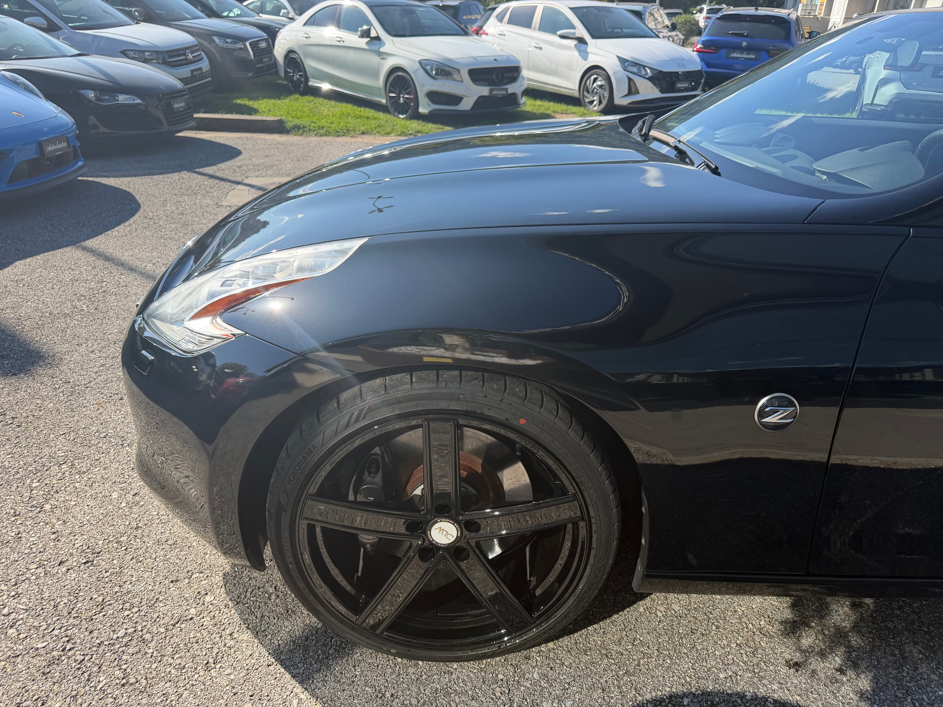 NISSAN 370 Z Roadster-image-22