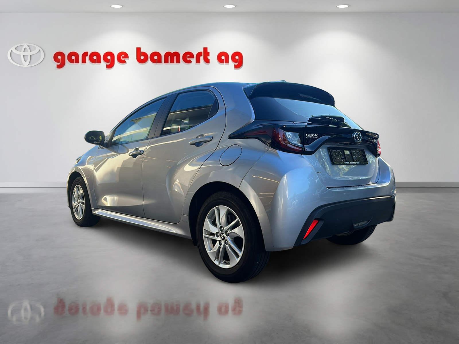 TOYOTA Yaris 1.5 VVT-i HSD Comfort-image-3