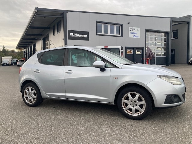 SEAT Ibiza 1.6 Good Stuff-image-3