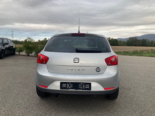SEAT Ibiza 1.6 Good Stuff-image-13
