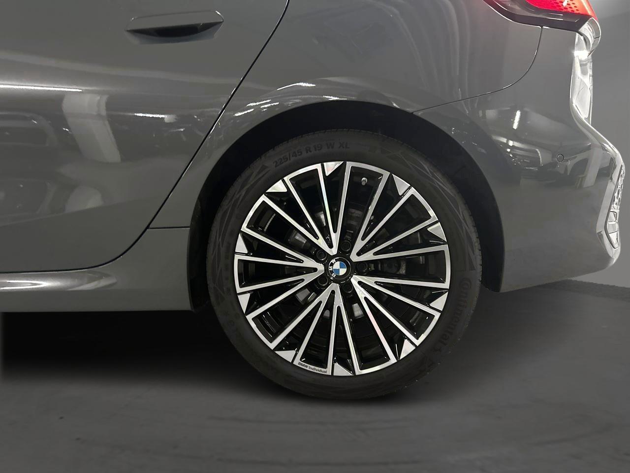 BMW 218d A.T. M Sport-image-5