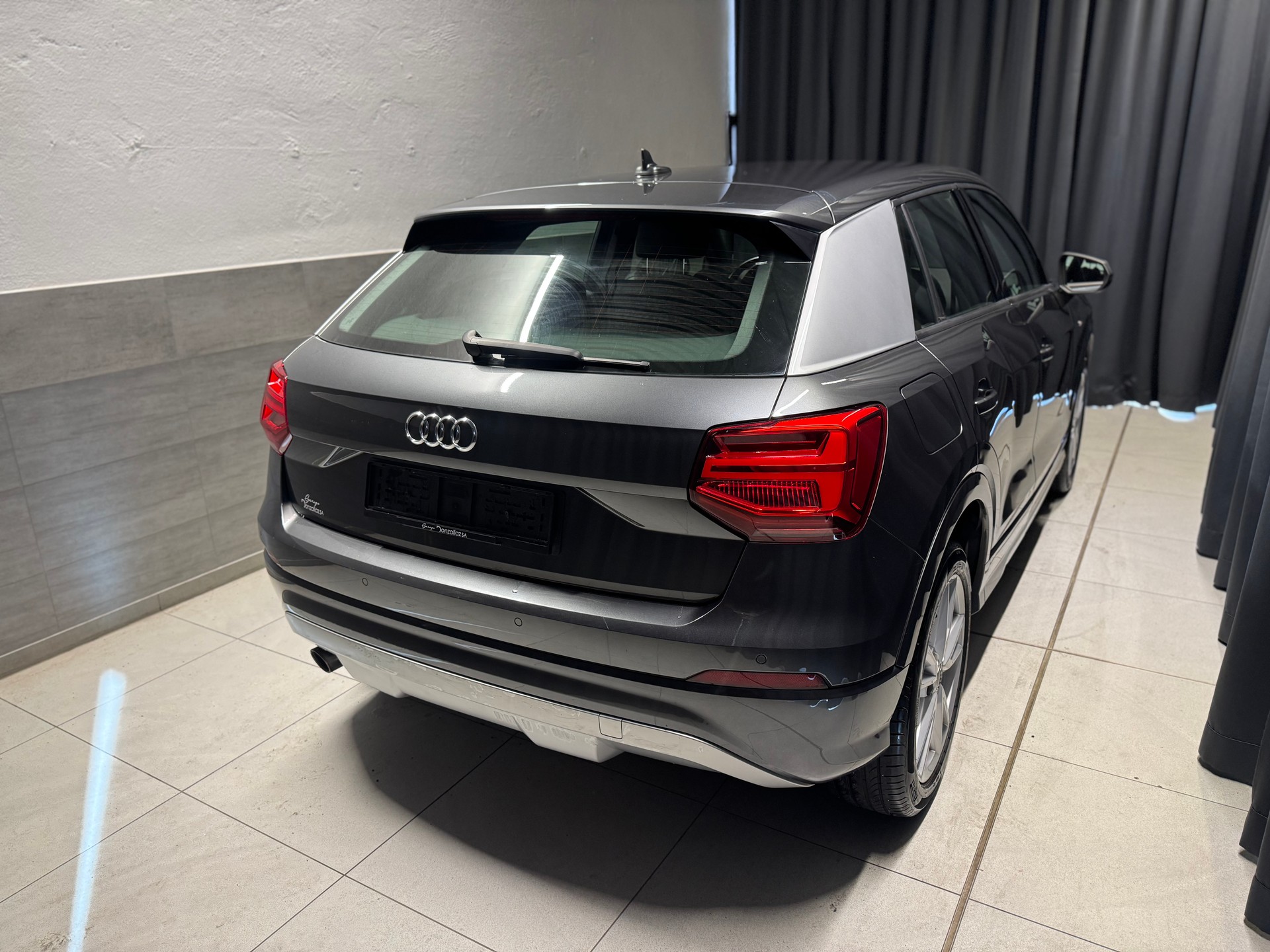 AUDI Q2 1.0 TFSI sport S-tronic S-line (57)-image-5