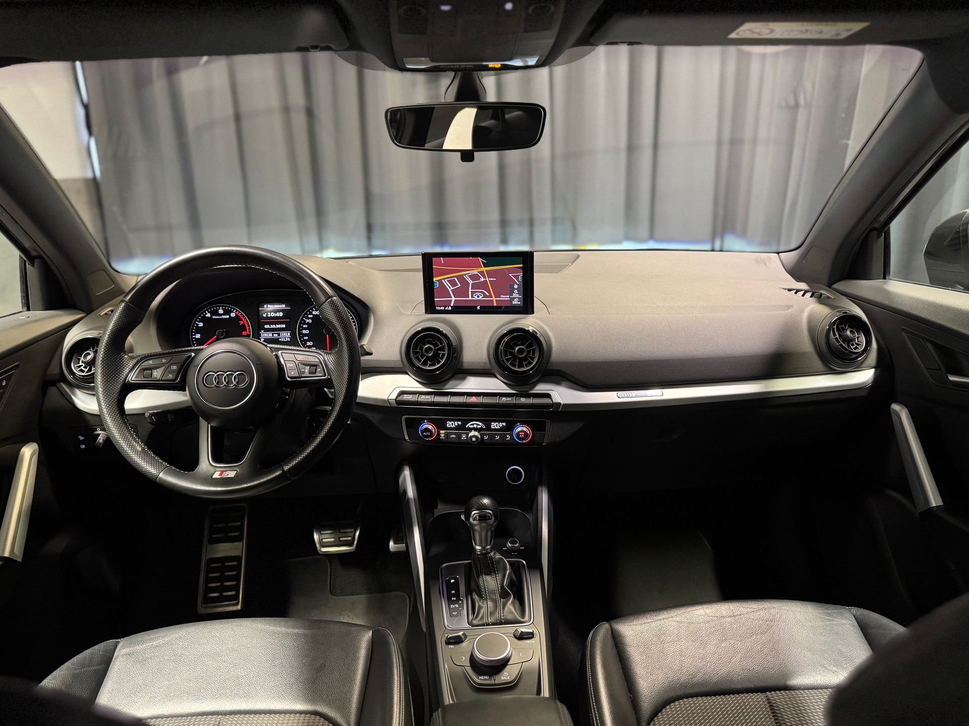 AUDI Q2 1.0 TFSI sport S-tronic S-line (57)-image-8
