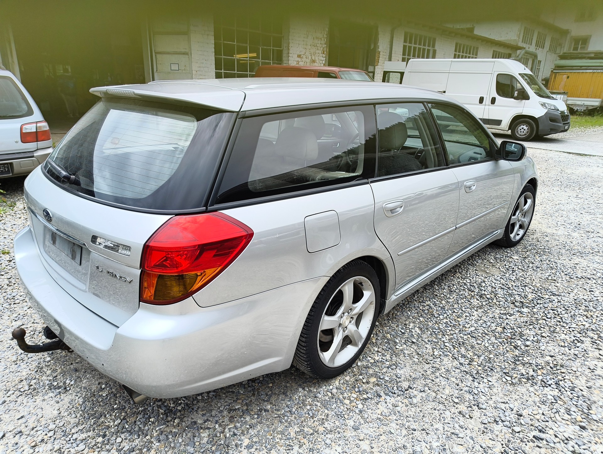 SUBARU Legacy 3.0R AWD Executive Automatic-image-2