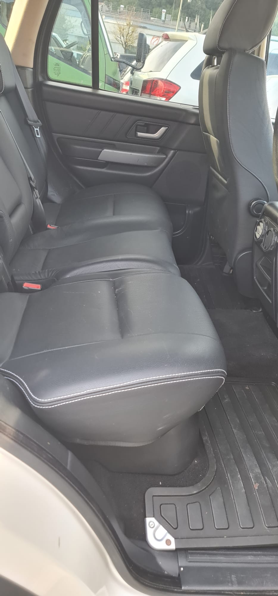 LAND ROVER Range Rover Sport 2.7 Td6 HSE Automatic-image-4
