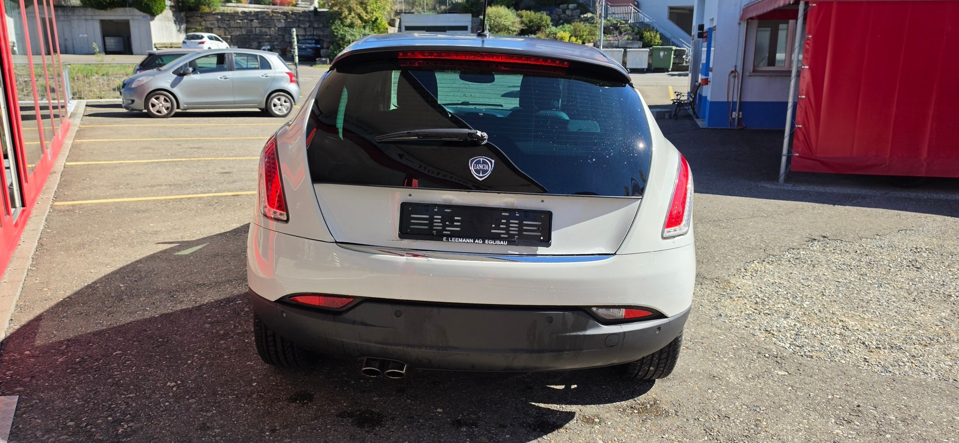 LANCIA Delta 1.8 Turbo-Jet Executive Sportronic-image-3
