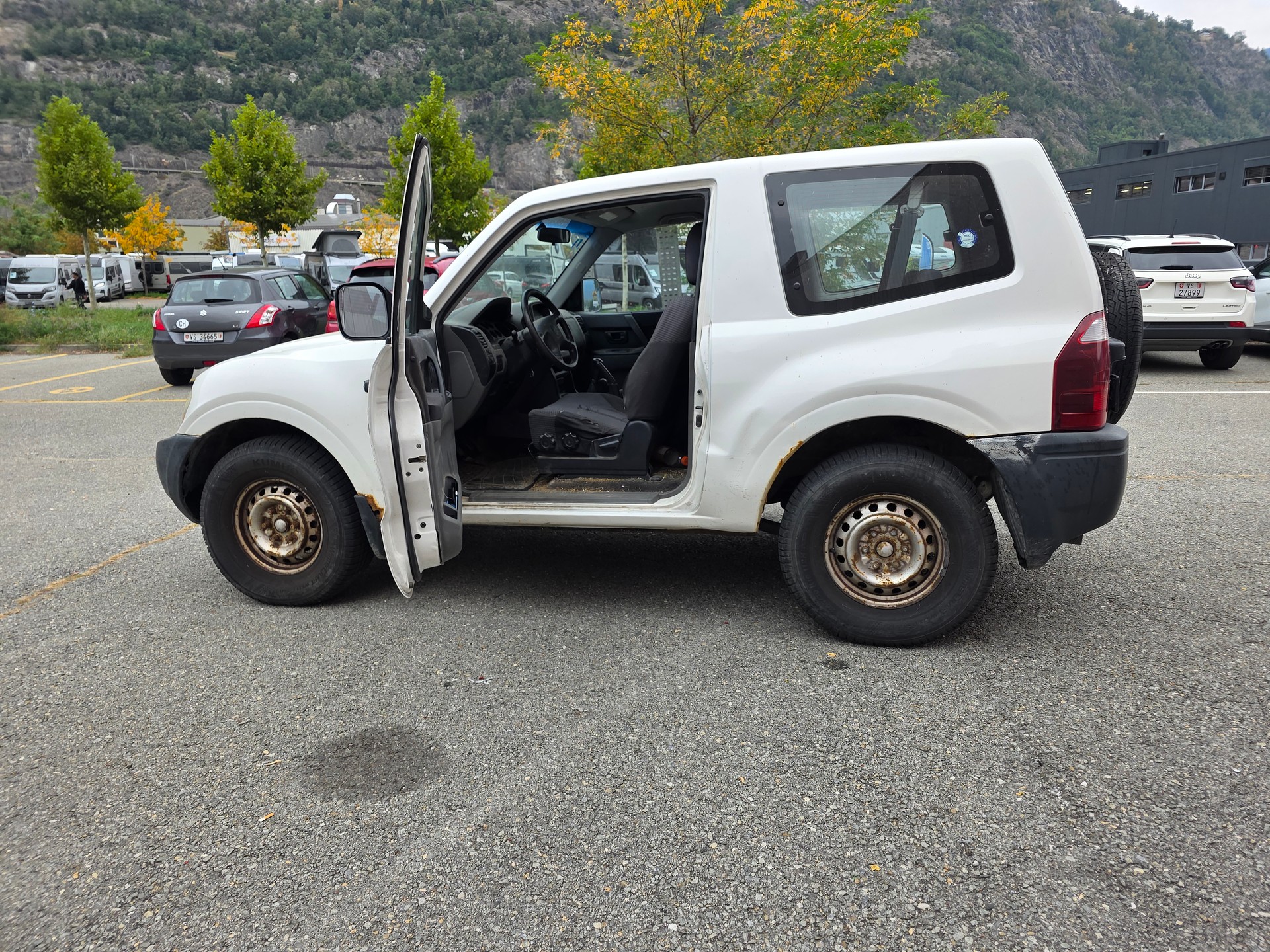 MITSUBISHI Pajero 3.2 DI-D Dakar-image-10
