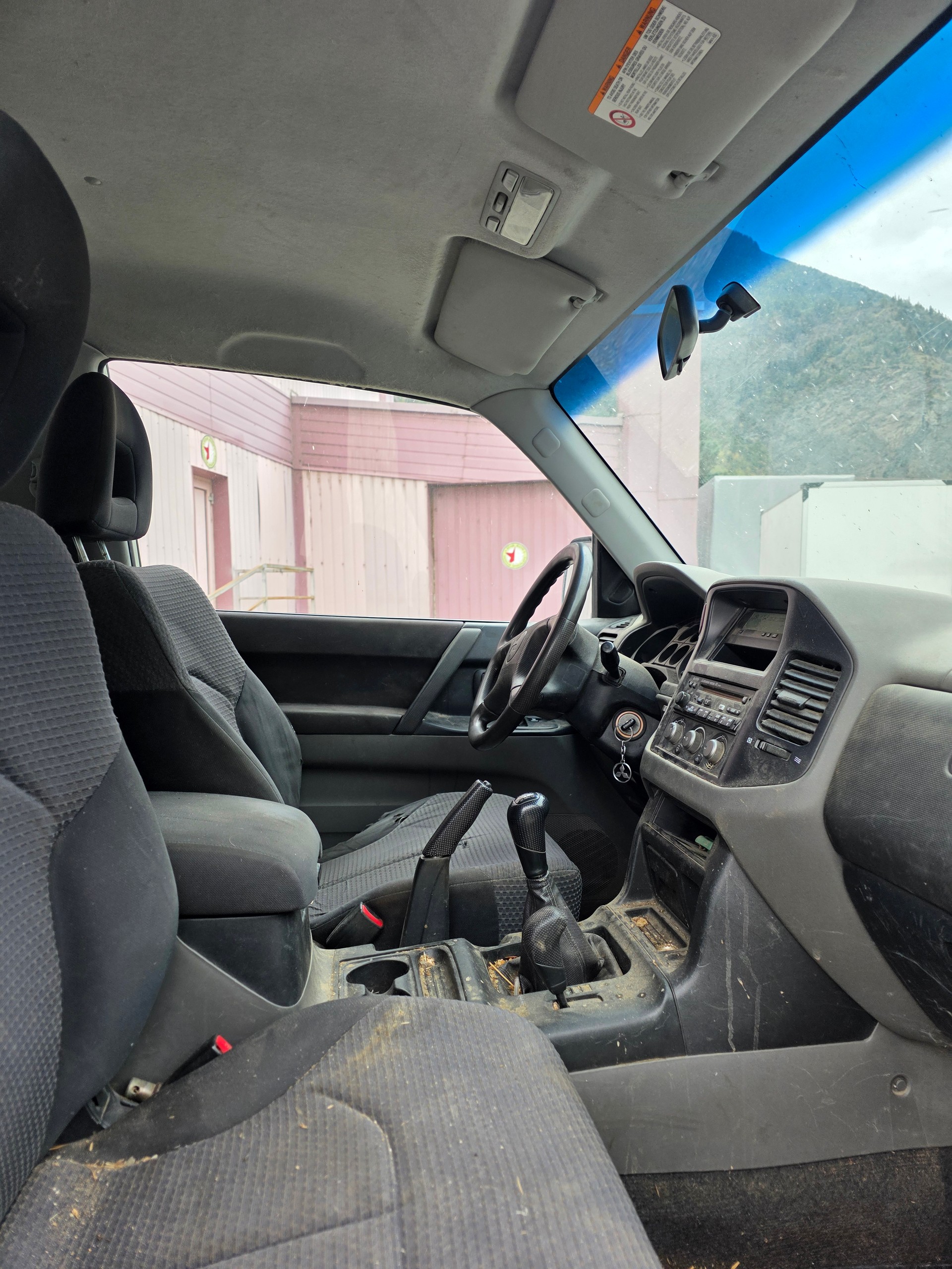MITSUBISHI Pajero 3.2 DI-D Dakar-image-9