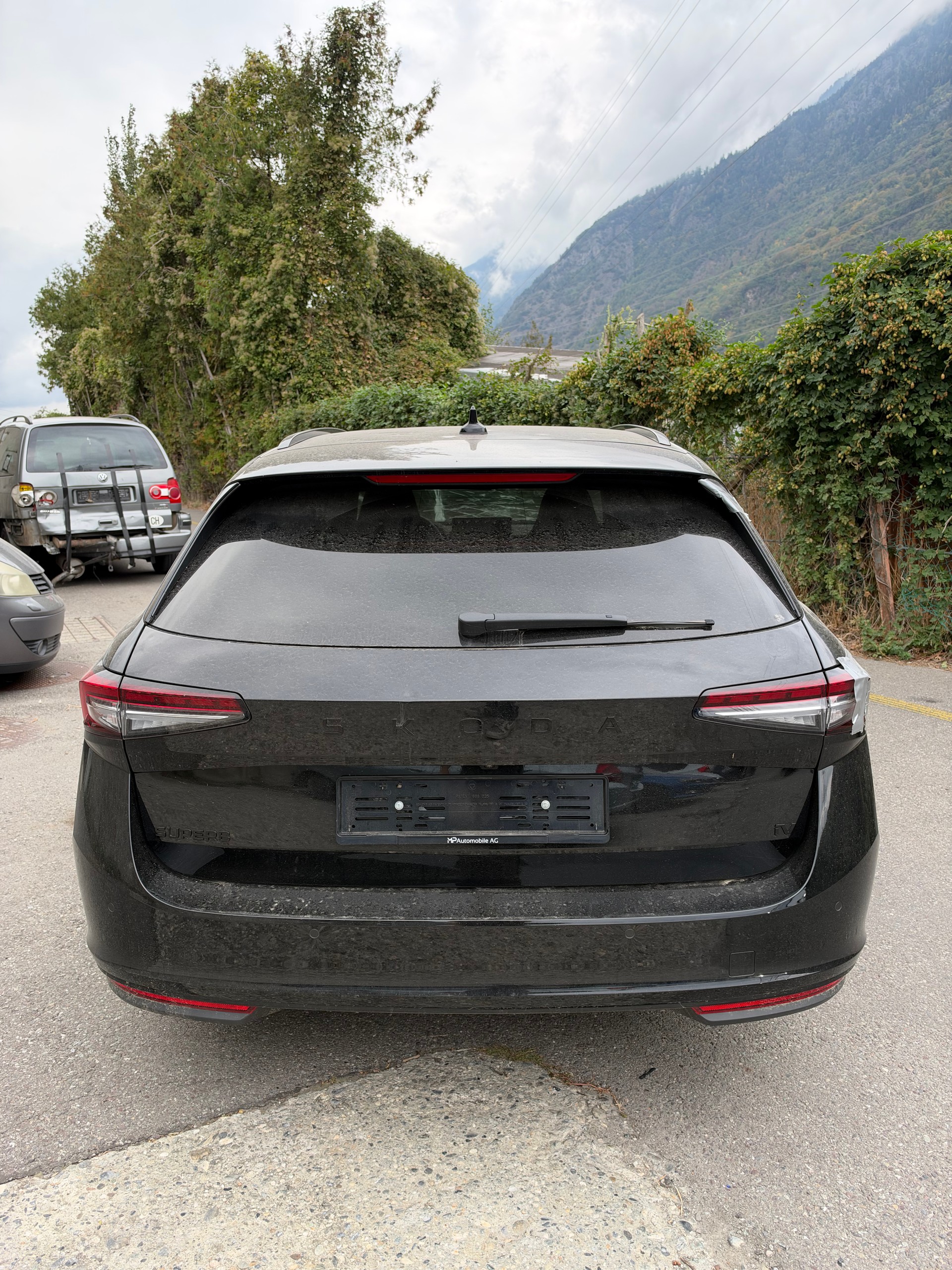 SKODA Superb Combi 1.5 TSI PHEV Sportline DSG-image-7