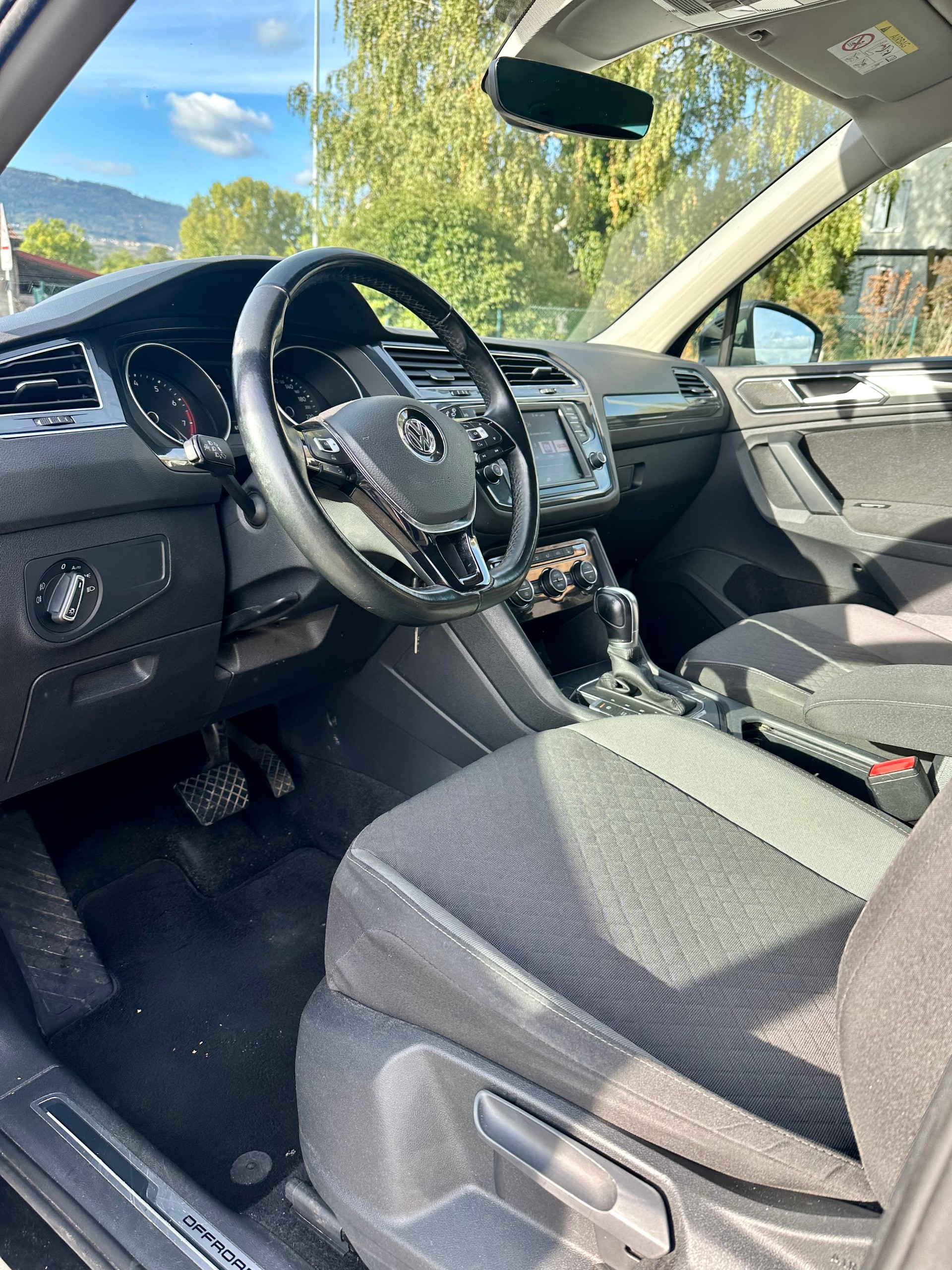 VW Tiguan 2.0TSI Comfortline 4Motion DSG-image-12