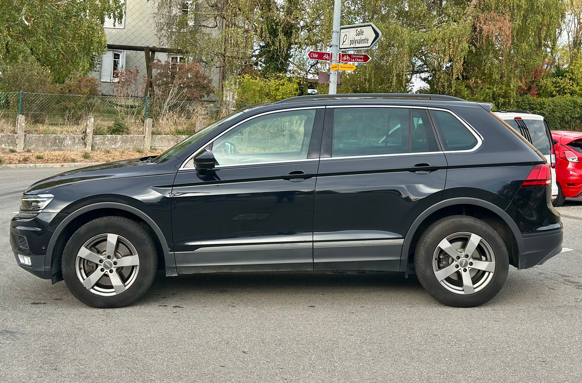 VW Tiguan 2.0TSI Comfortline 4Motion DSG-image-5