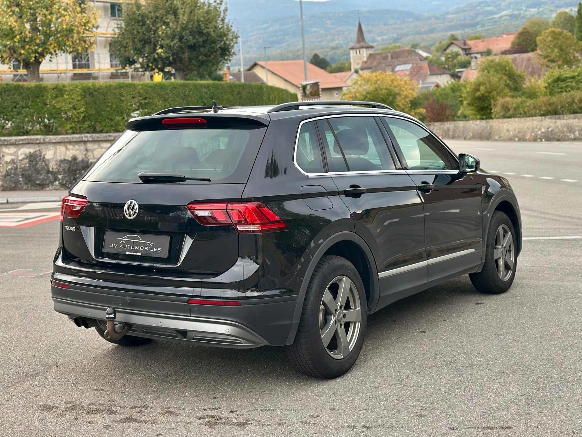 VW Tiguan 2.0TSI Comfortline 4Motion DSG-image-2